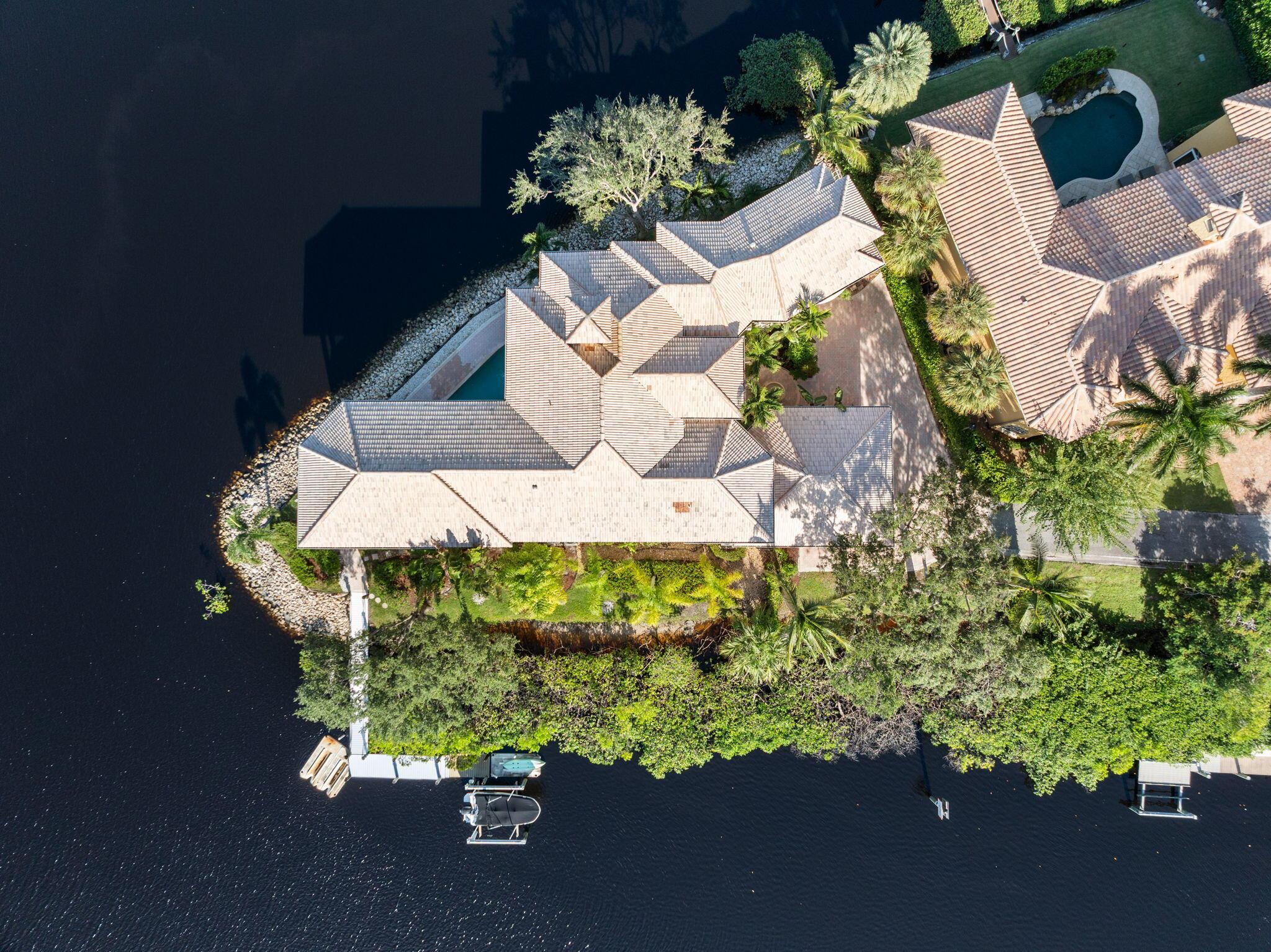 18499 SE Palm Island Lane, Jupiter, FL 33458, Jupiter - Photo 3