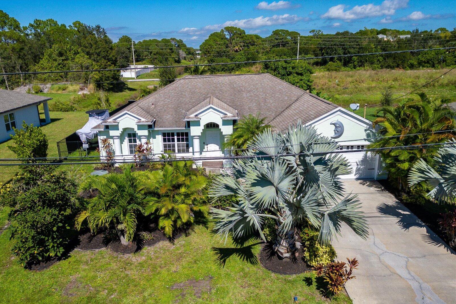873 SW Tulip Boulevard, Port St. Lucie, FL 34953, Port St. Lucie - Photo 3
