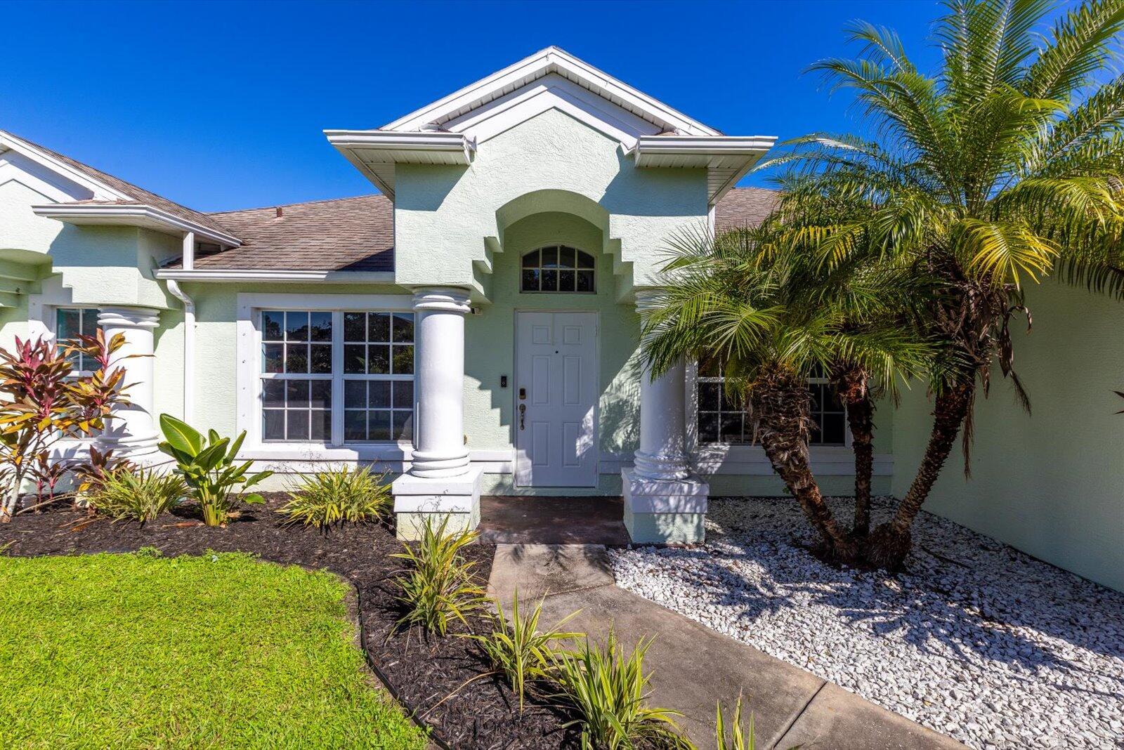 873 SW Tulip Boulevard, Port St. Lucie, FL 34953, Port St. Lucie - Photo 5