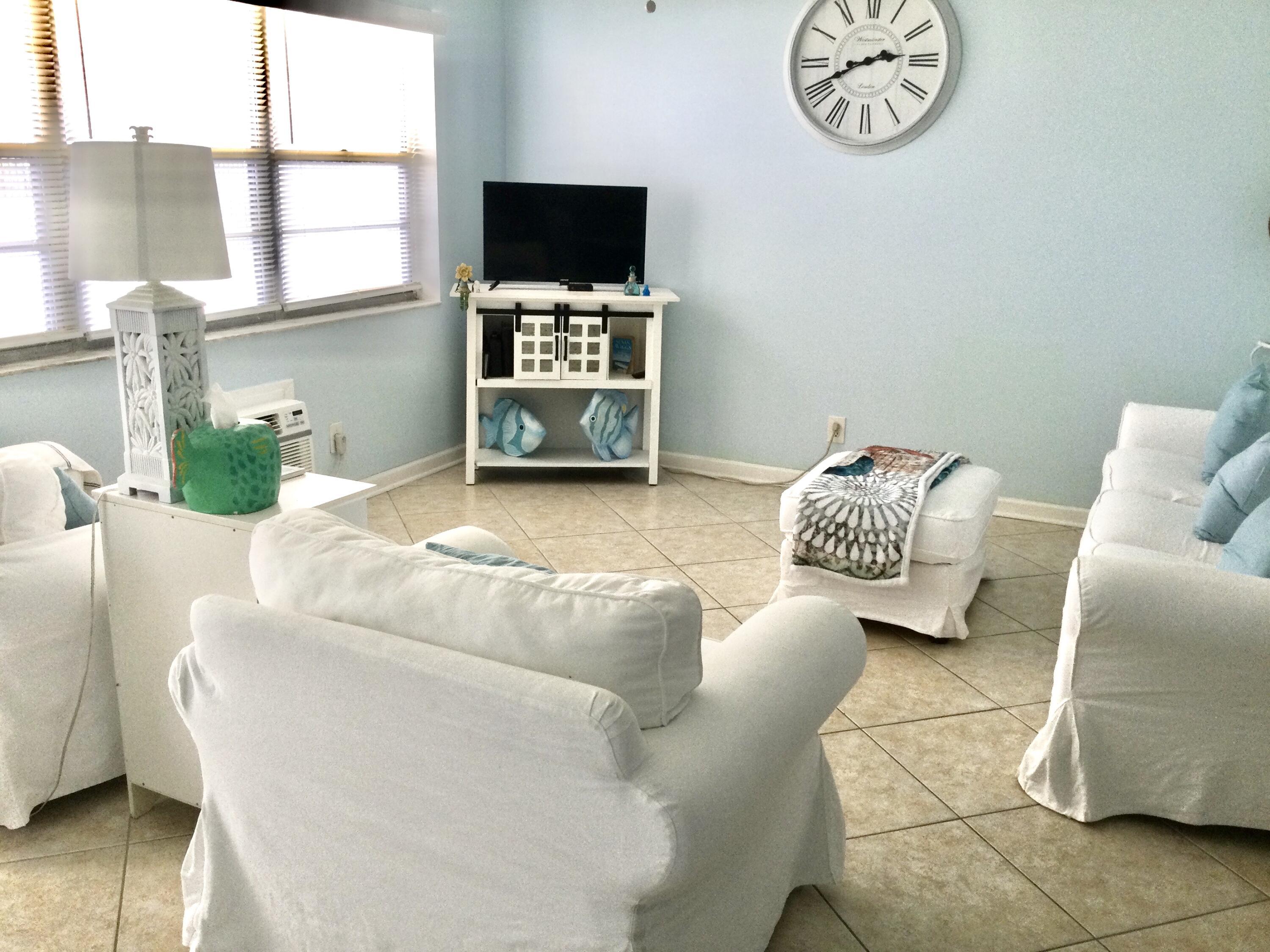 107 Sheffield E, West Palm Beach, FL 33417, West Palm Beach