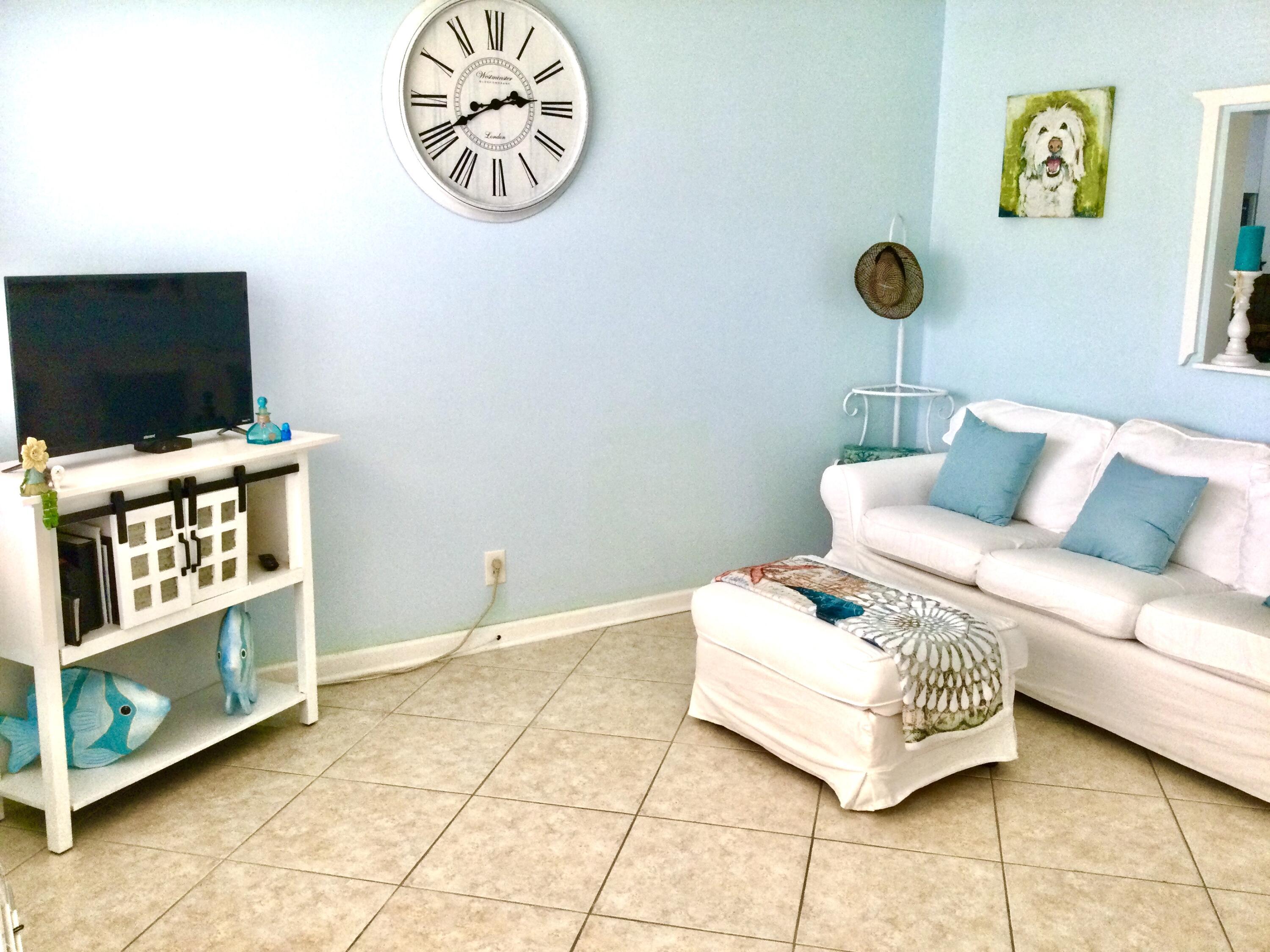 107 Sheffield E, West Palm Beach, FL 33417, West Palm Beach - Photo 2