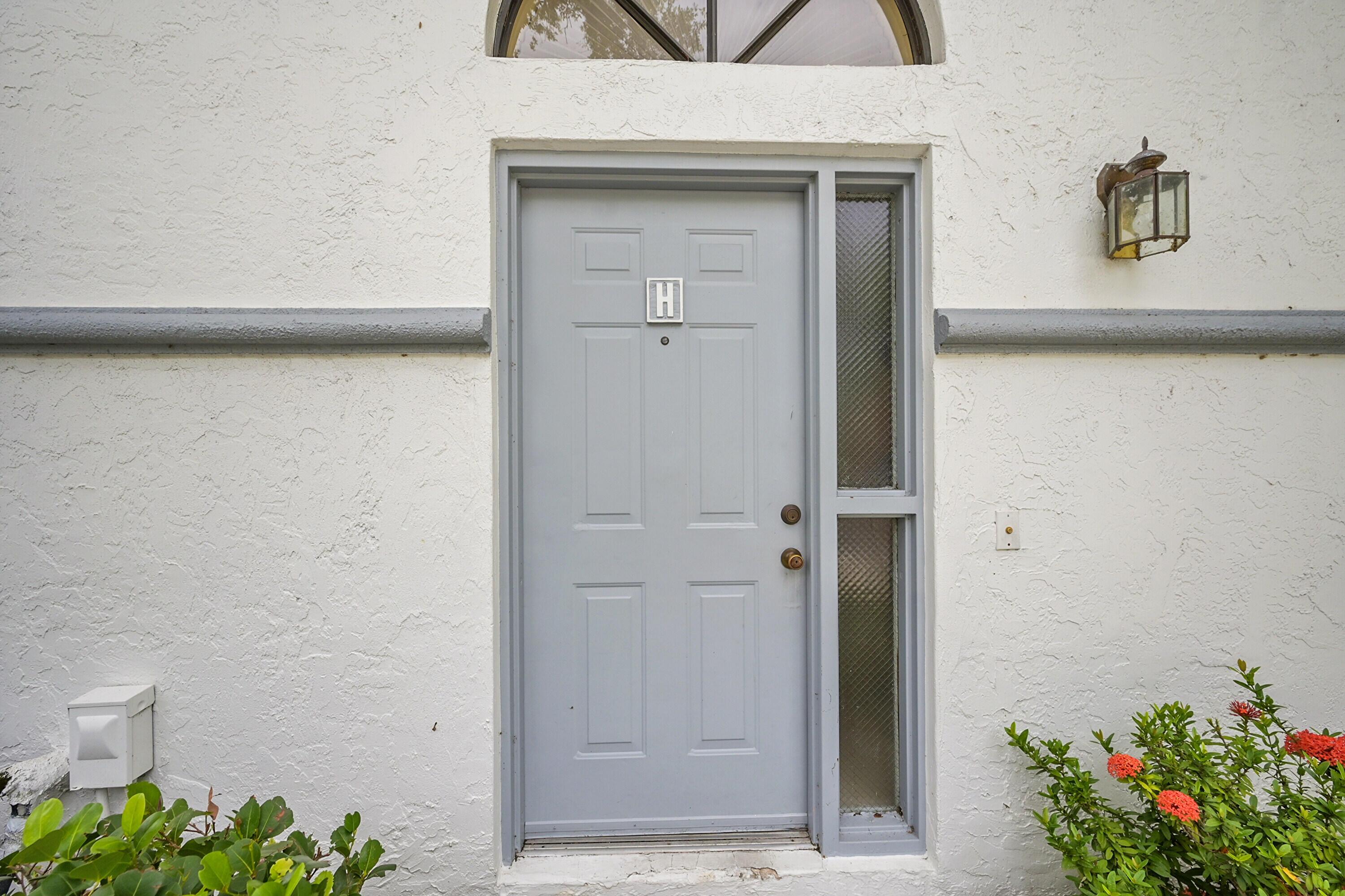 5379 Verona Drive H, Boynton Beach, FL 33437, Boynton Beach - Photo 2