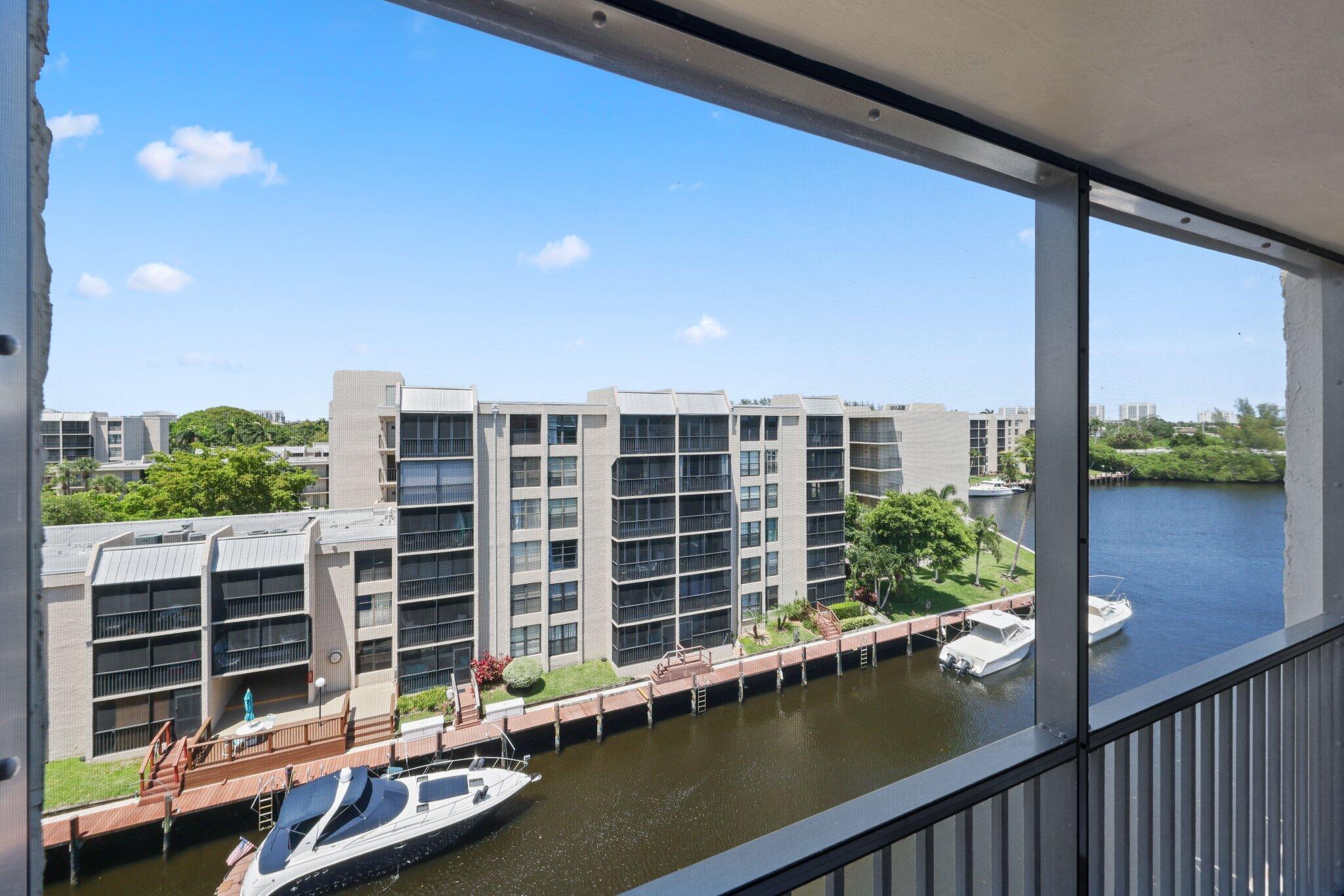 12 Royal Palm Way Unit 605, Boca Raton, FL 33432, Boca Raton - Photo 3