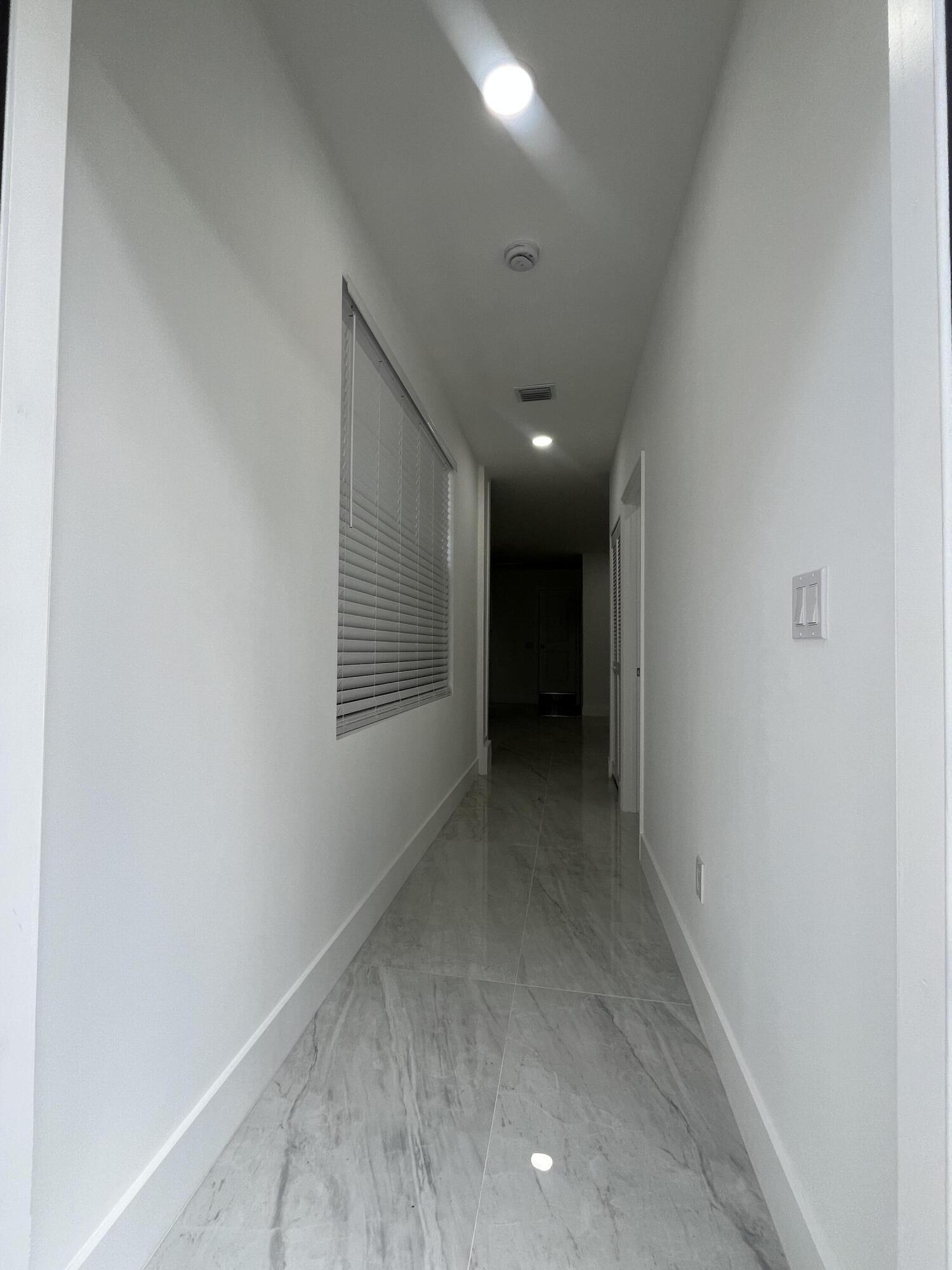 4588 Old Military Trail, West Palm Beach, FL 33417, West Palm Beach - Photo 3