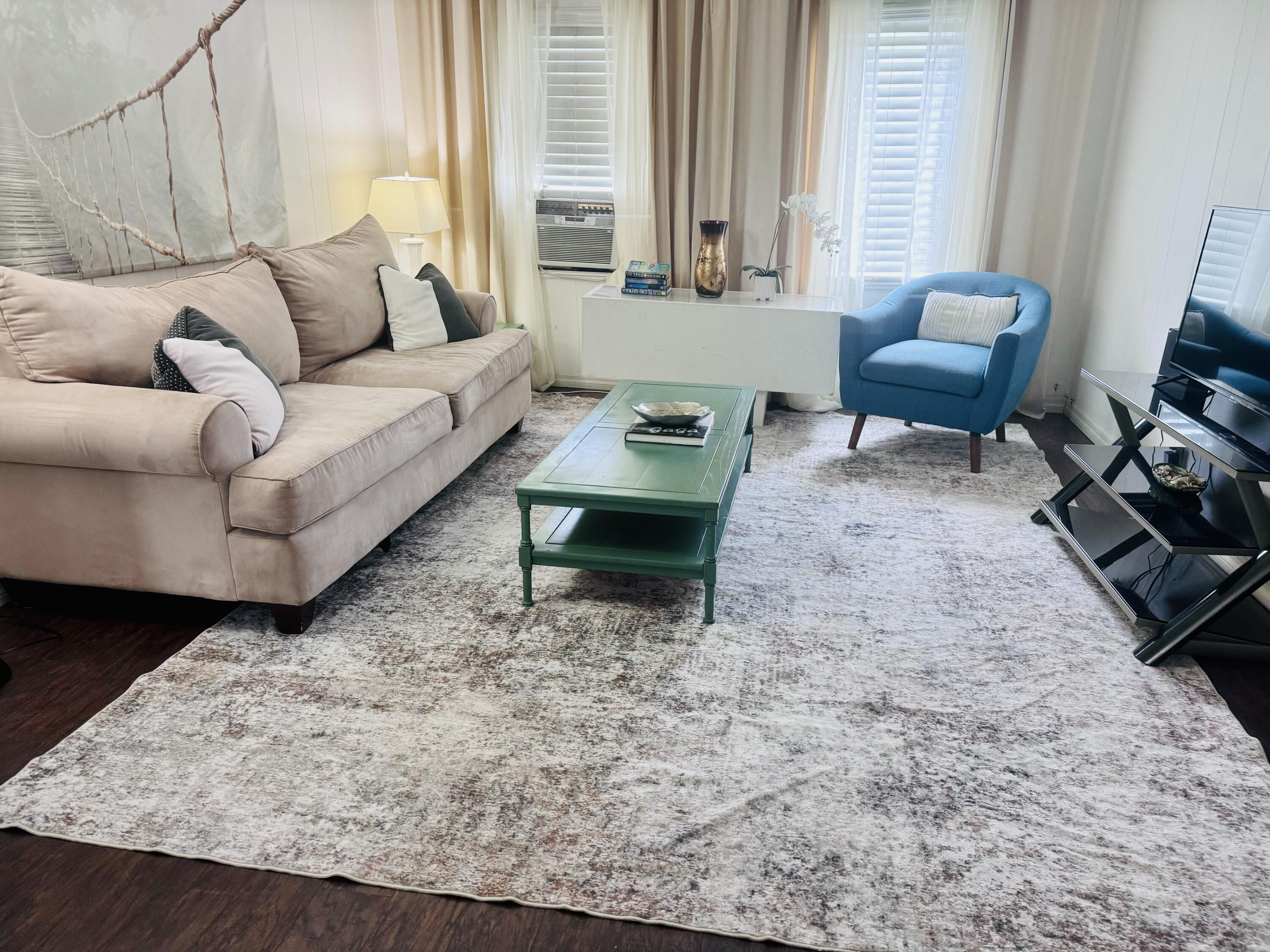 204 S M Street Upstairs Unit, Lake Worth Beach, FL 33460, Lake Worth Beach - Photo 3