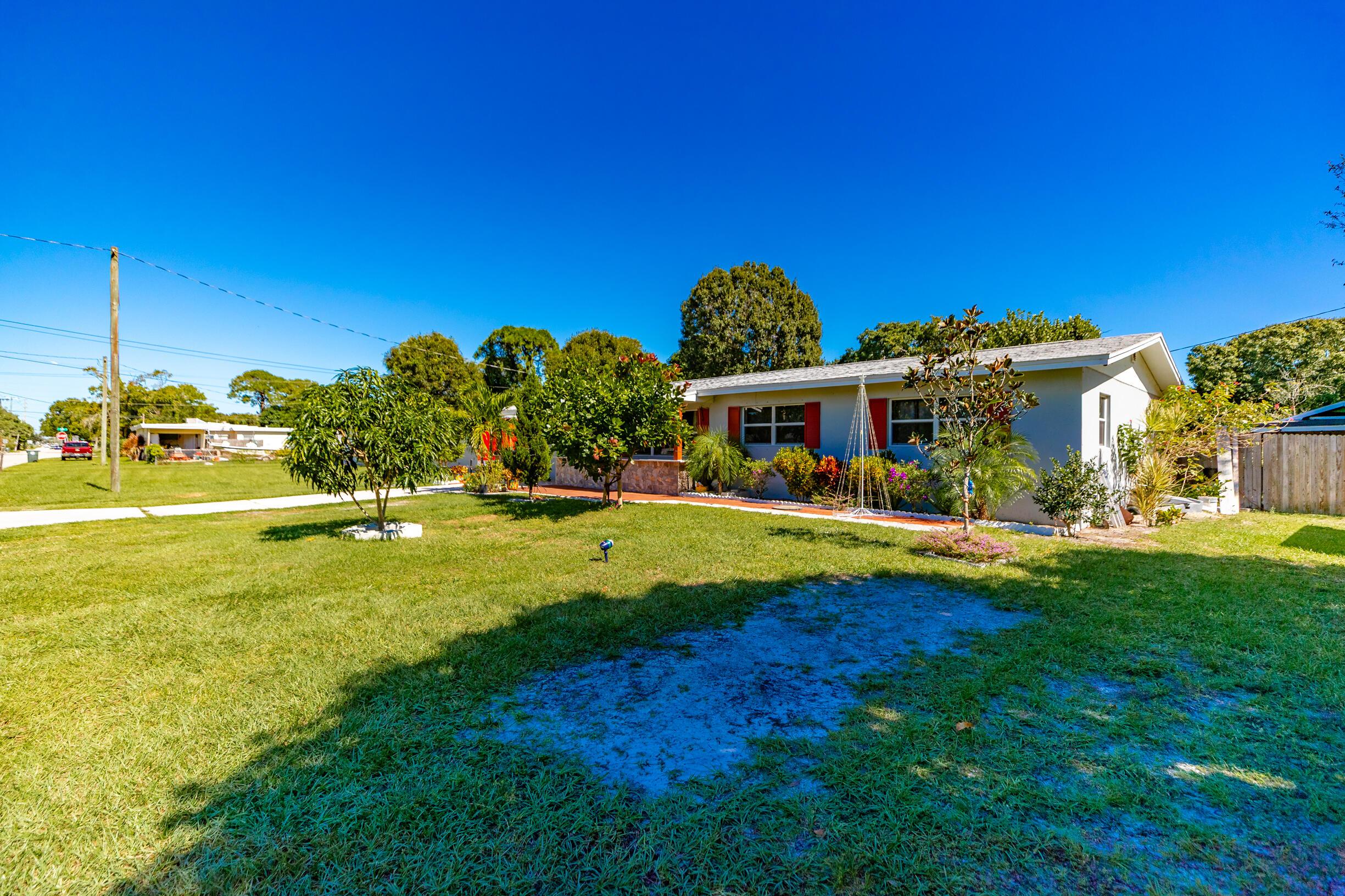 2512 S 13th Street, Fort Pierce, FL 34982, Fort Pierce - Photo 4