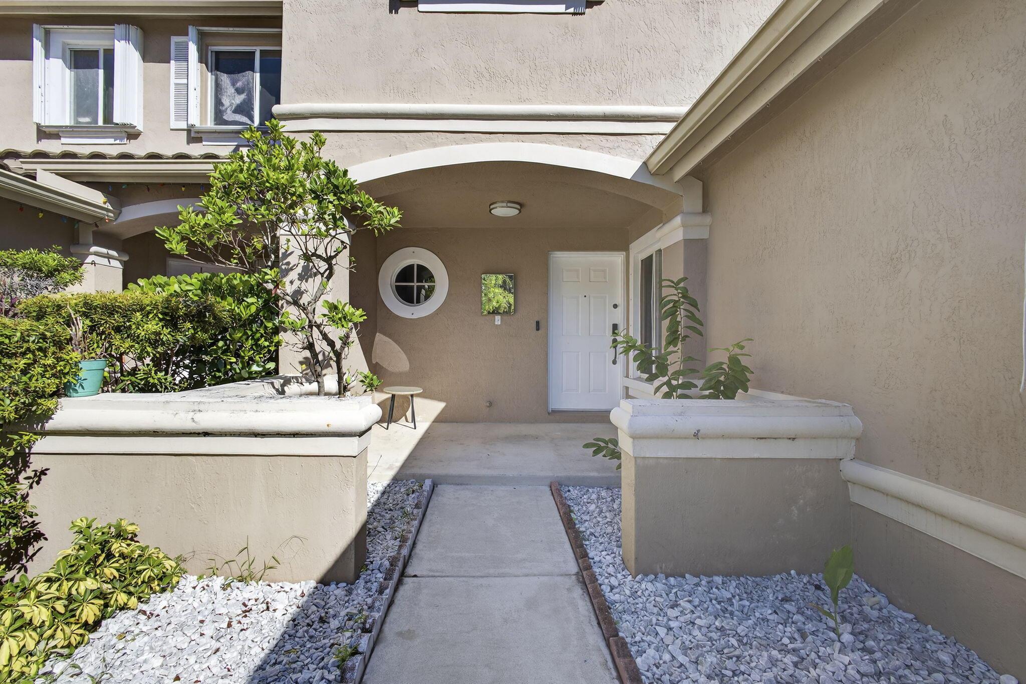 4771 Pinemore Lane, Lake Worth, FL 33463, Lake Worth - Photo 3