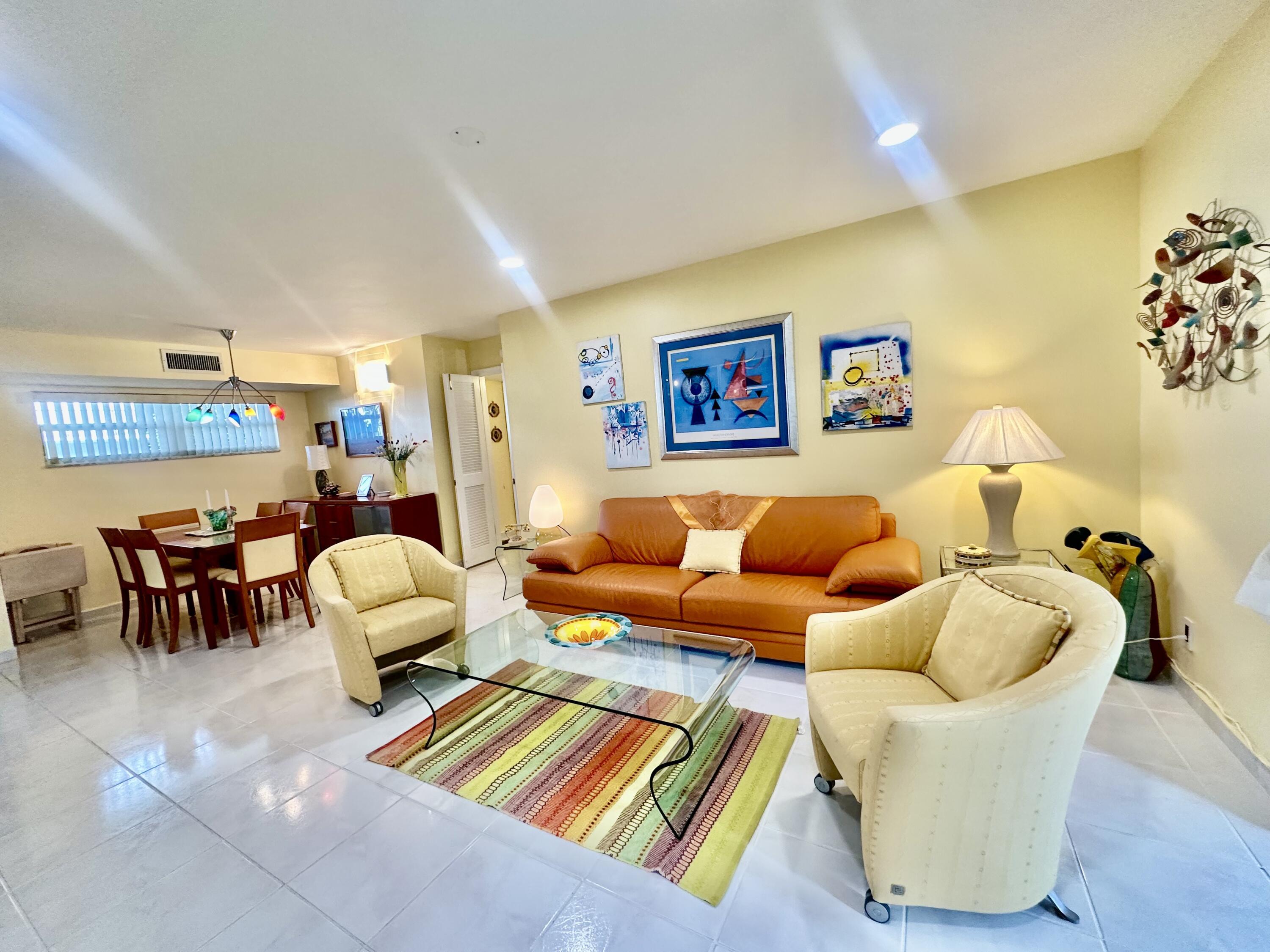 19 Colonial Club Drive 105, Boynton Beach, FL 33435, Boynton Beach - Photo 3