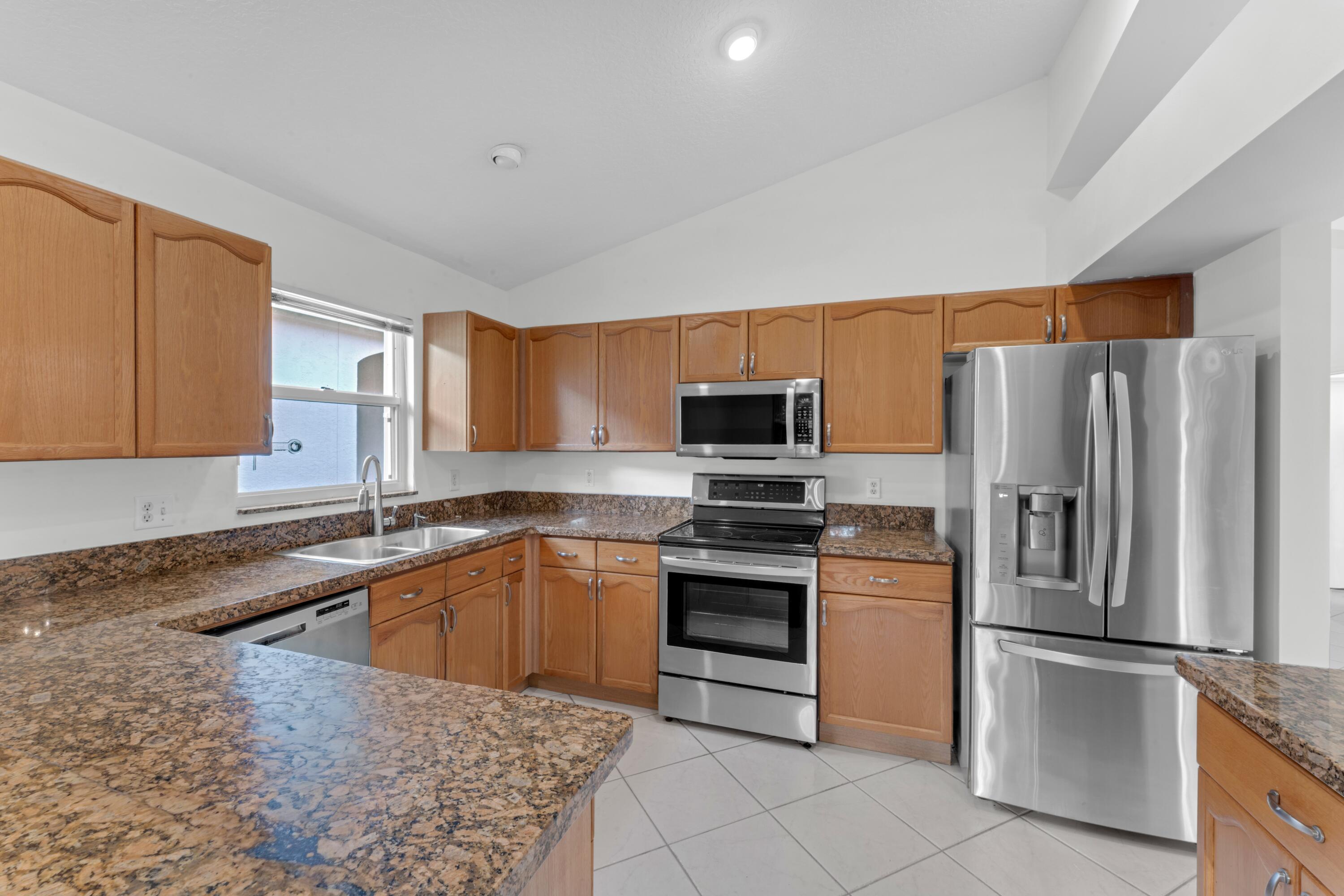 2705 Pointe Circle, Greenacres, FL 33413, Greenacres