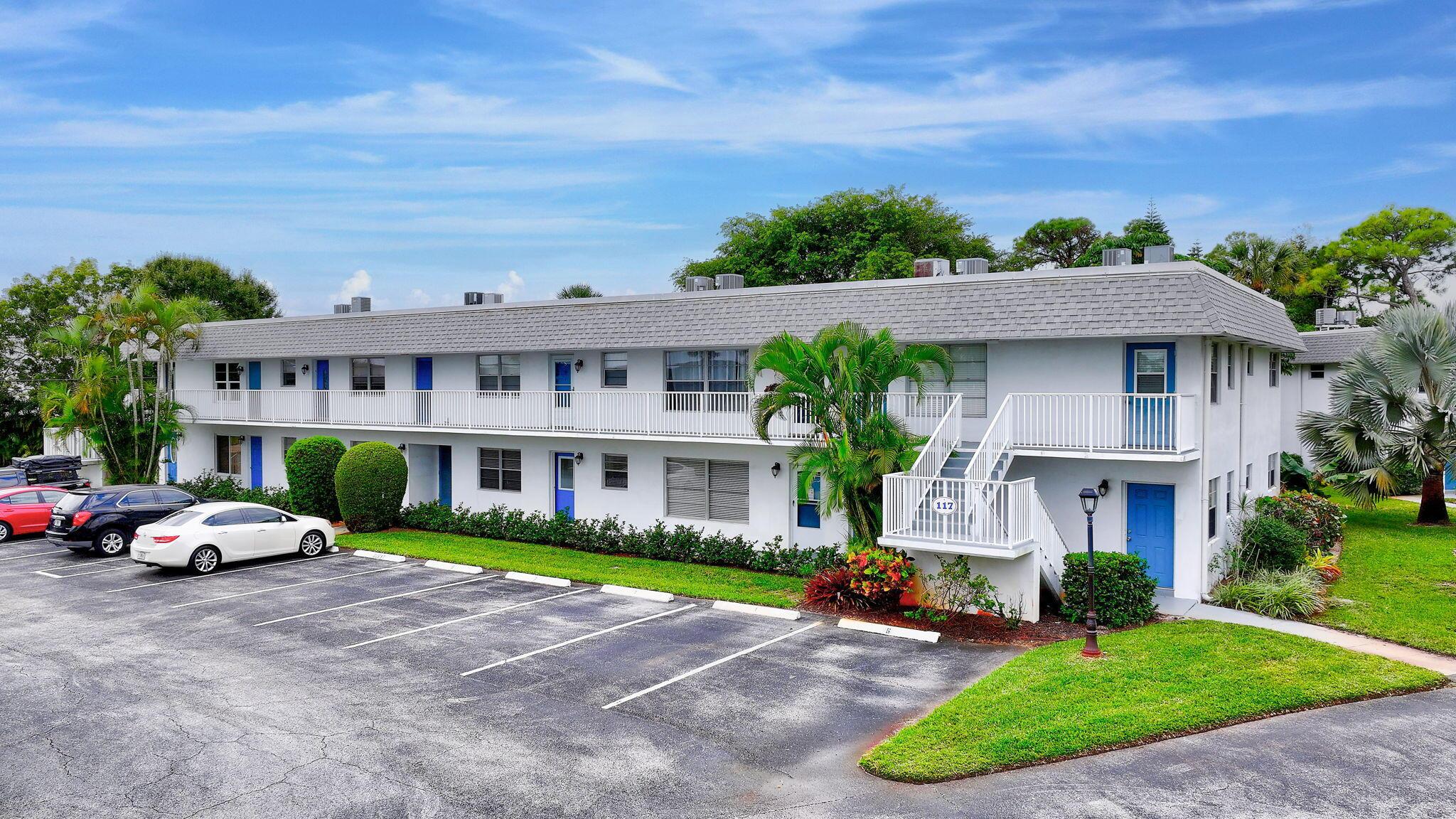 2929 SE Ocean Boulevard 117-7, Stuart, FL 34996, Stuart - Photo 5