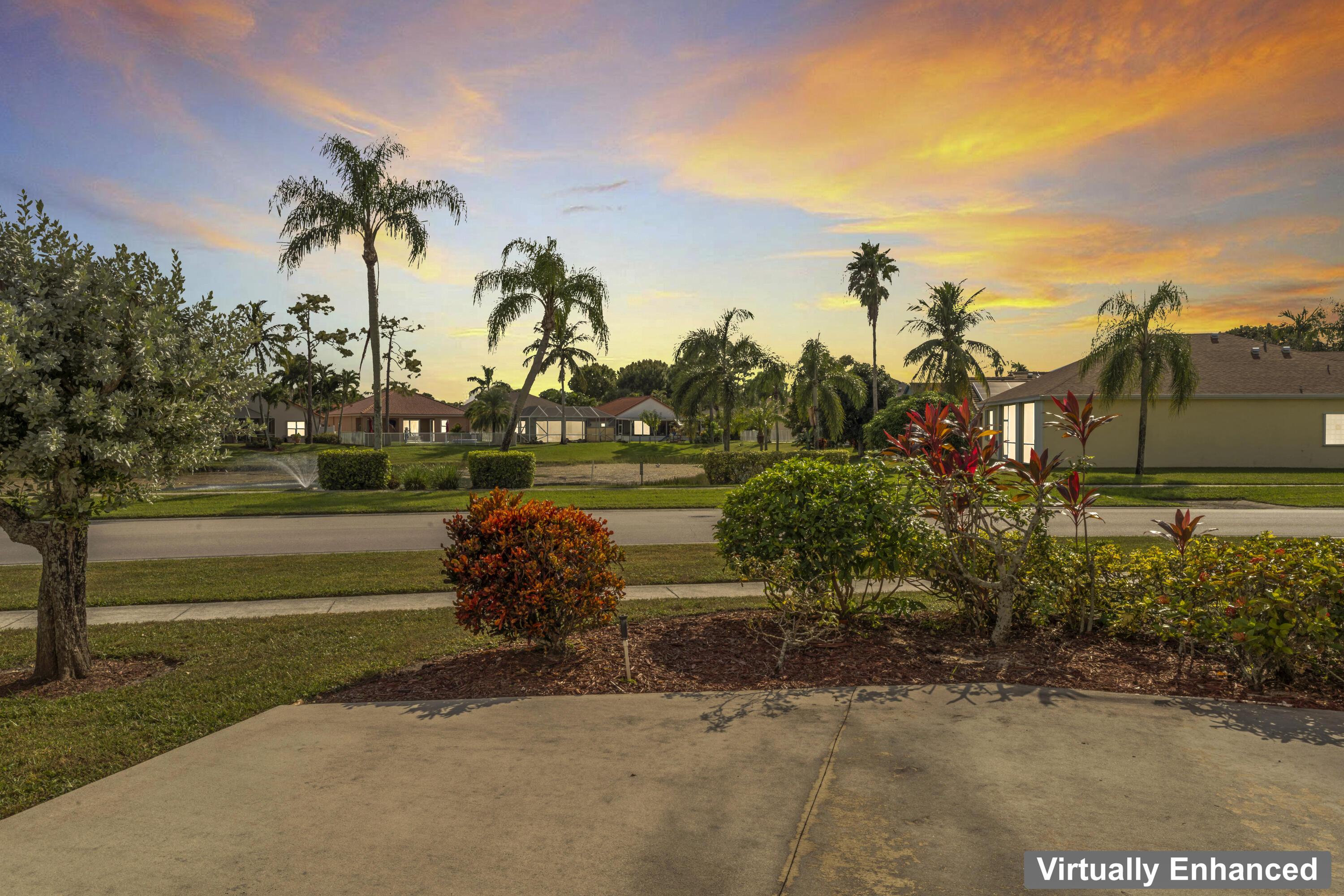 115 Saratoga Boulevard E, Royal Palm Beach, FL 33411, Royal Palm Beach - Photo 3