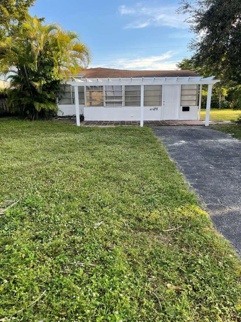 1300 NE 182nd Street, North Miami Beach, FL 33162, North Miami Beach
