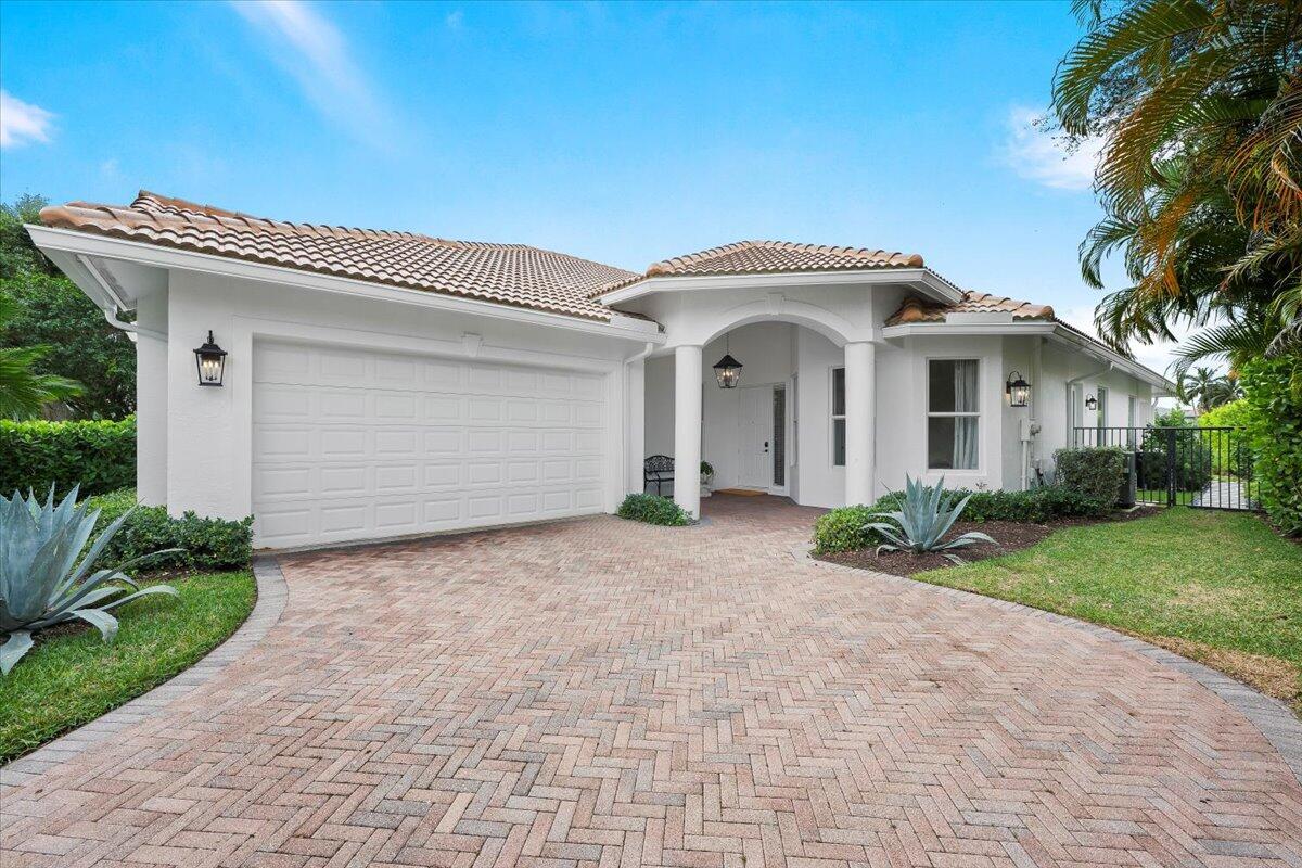 2951 Twin Oaks Way, Wellington, FL 33414, Wellington