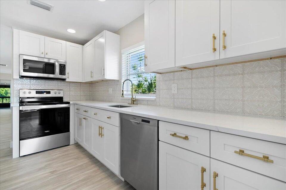 13921 Royal Palm Court D, Delray Beach, FL 33484, Delray Beach - Photo 4