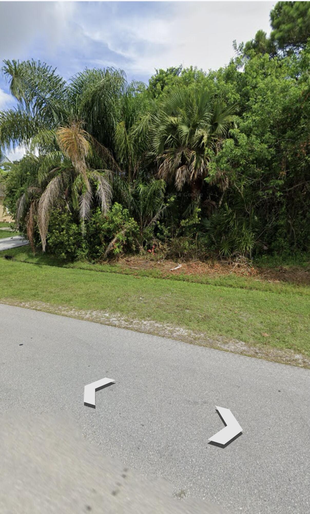 1843 SE Buttonwood Drive, Port St. Lucie, FL 34952, Port St. Lucie - Photo 5