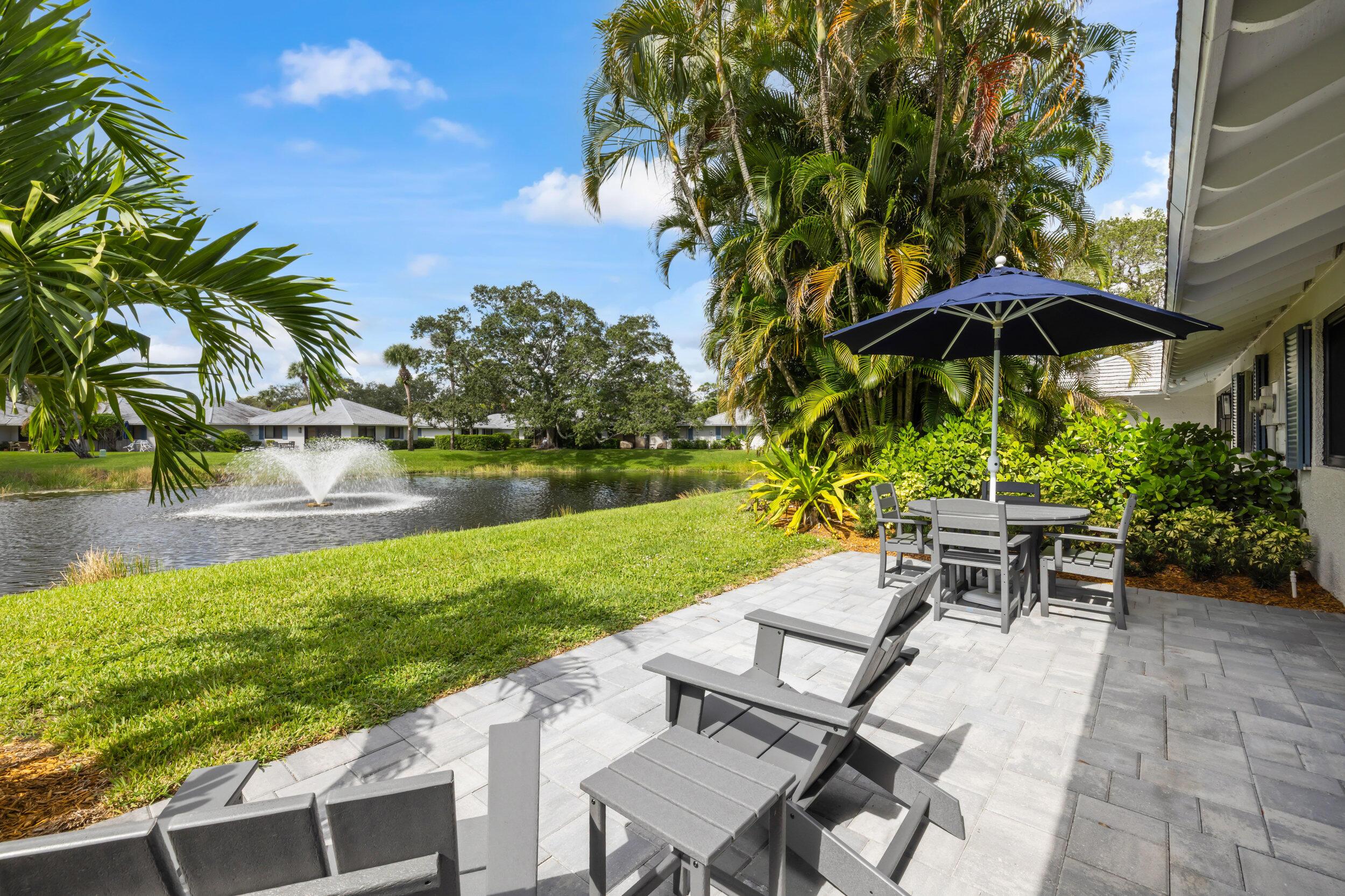 206 Club Drive, Palm Beach Gardens, FL 33418, Palm Beach Gardens - Photo 2