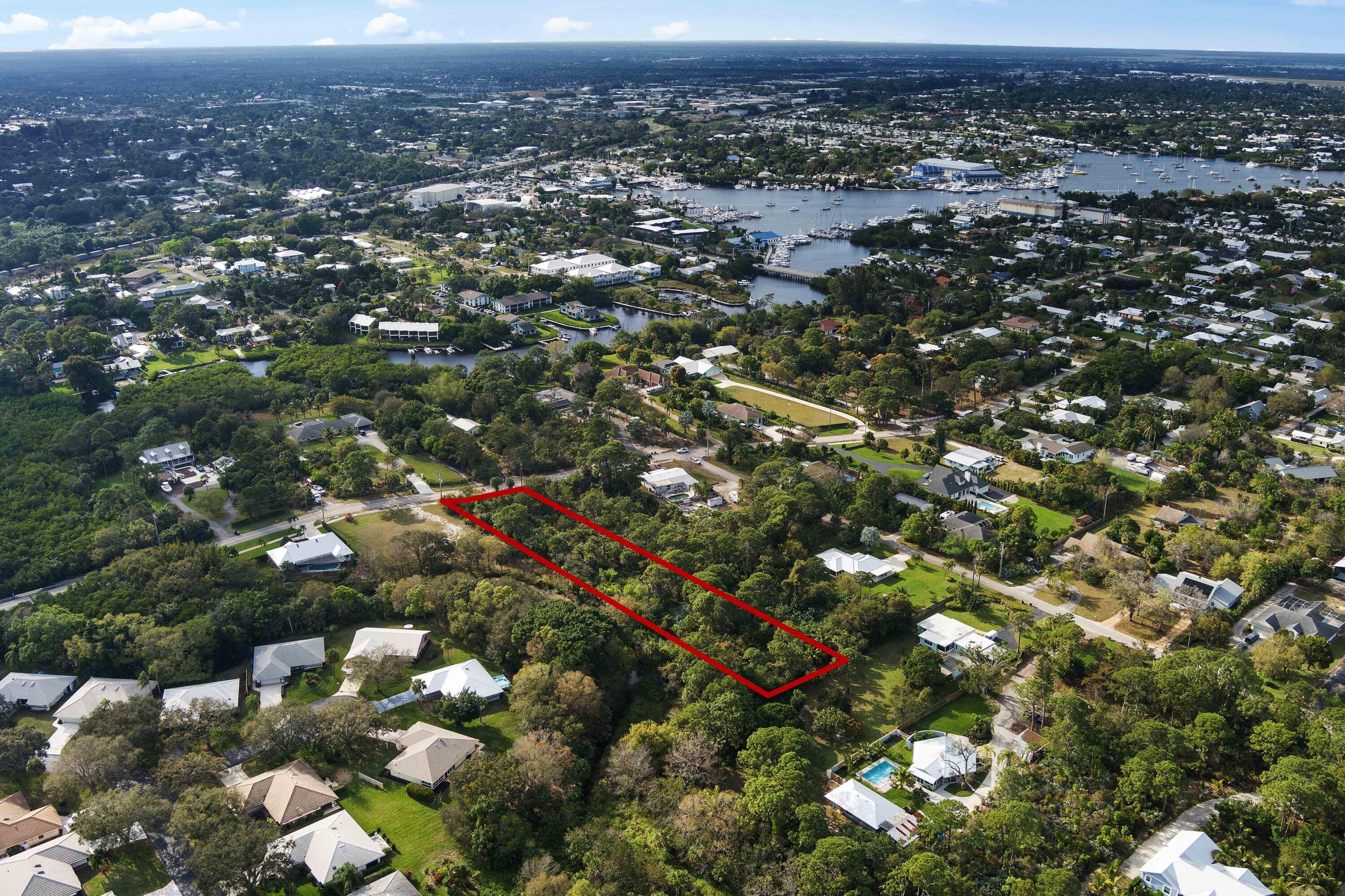 4975 SE Manatee Cove Road, Stuart, FL 34997, Stuart - Photo 2