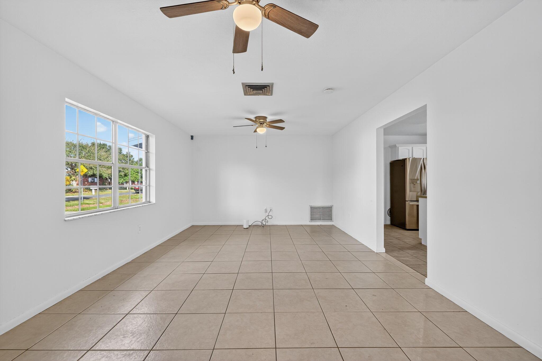 1125 Coral Street, Fort Pierce, FL 34982, Fort Pierce - Photo 5