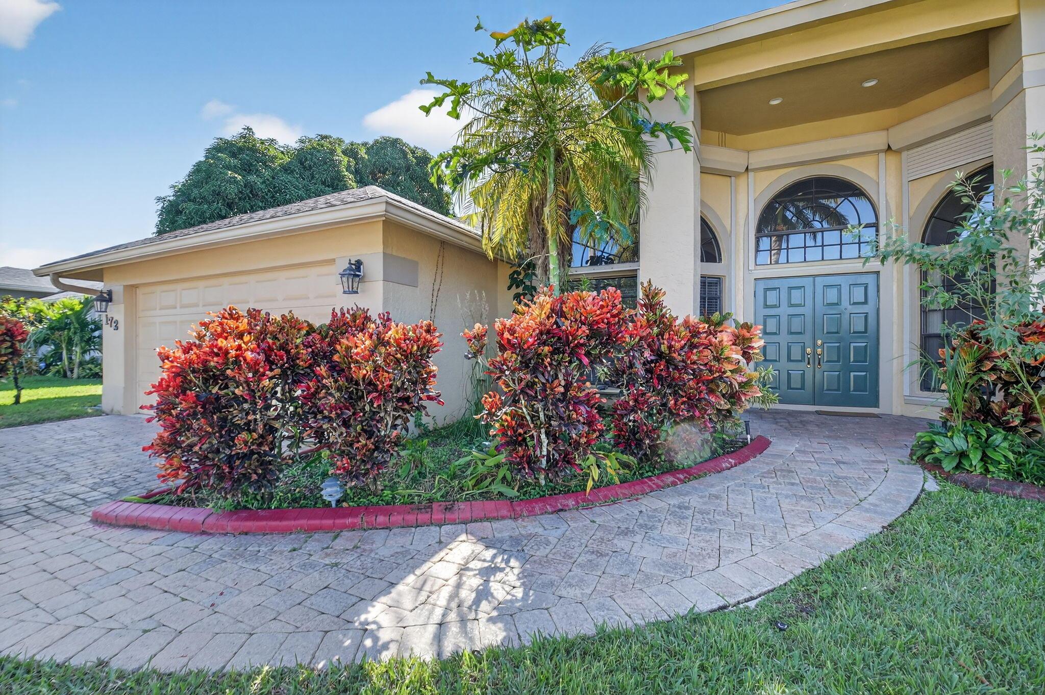 172 Monterey Way, Royal Palm Beach, FL 33411, Royal Palm Beach - Photo 4