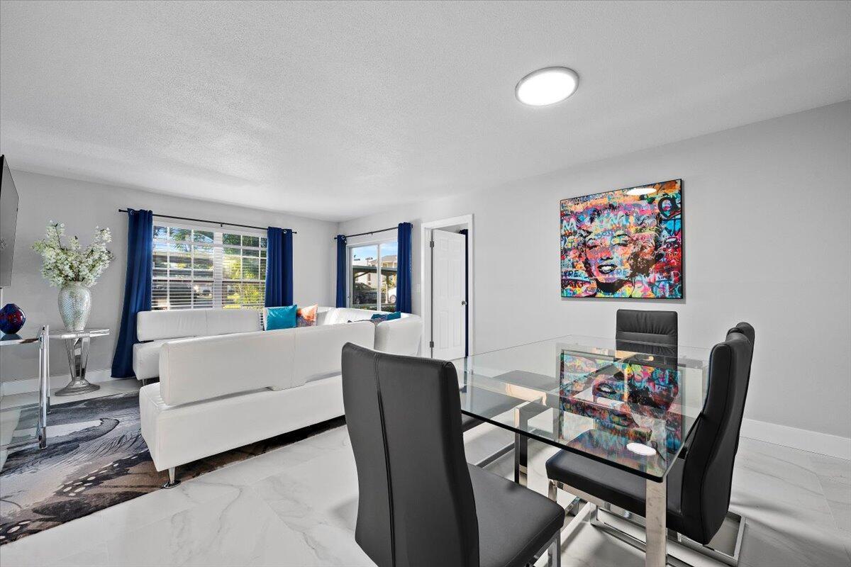 5500 Tamberlane Circle 105, Palm Beach Gardens, FL 33418, Palm Beach Gardens - Photo 5