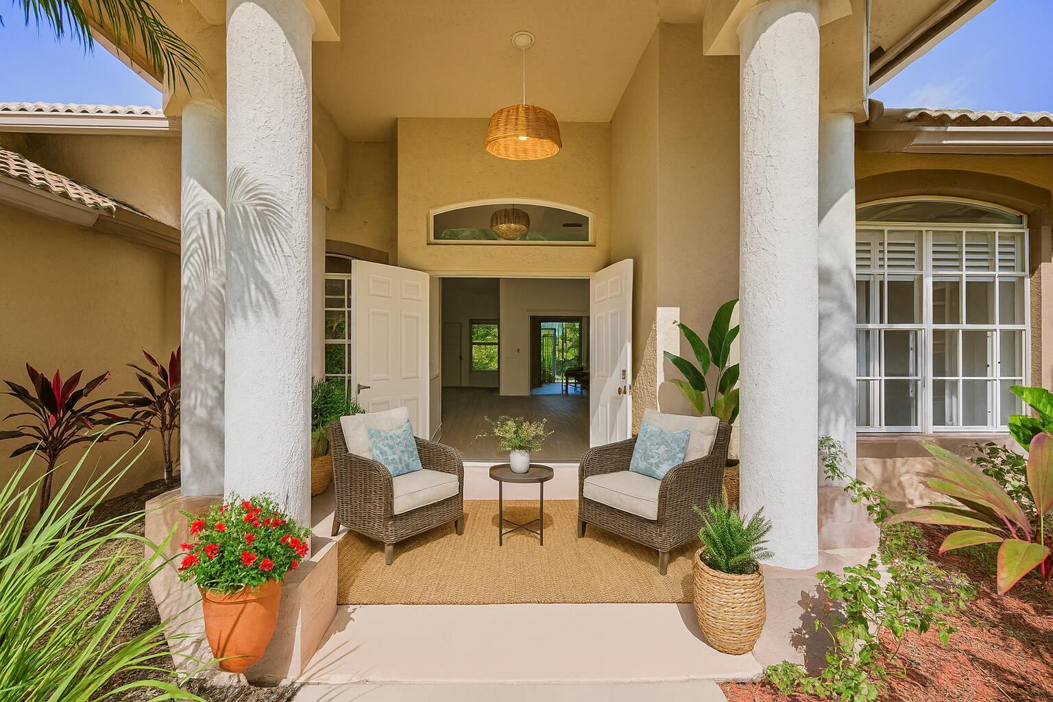 8671 155th Place N, Palm Beach Gardens, FL 33418, Palm Beach Gardens - Photo 2