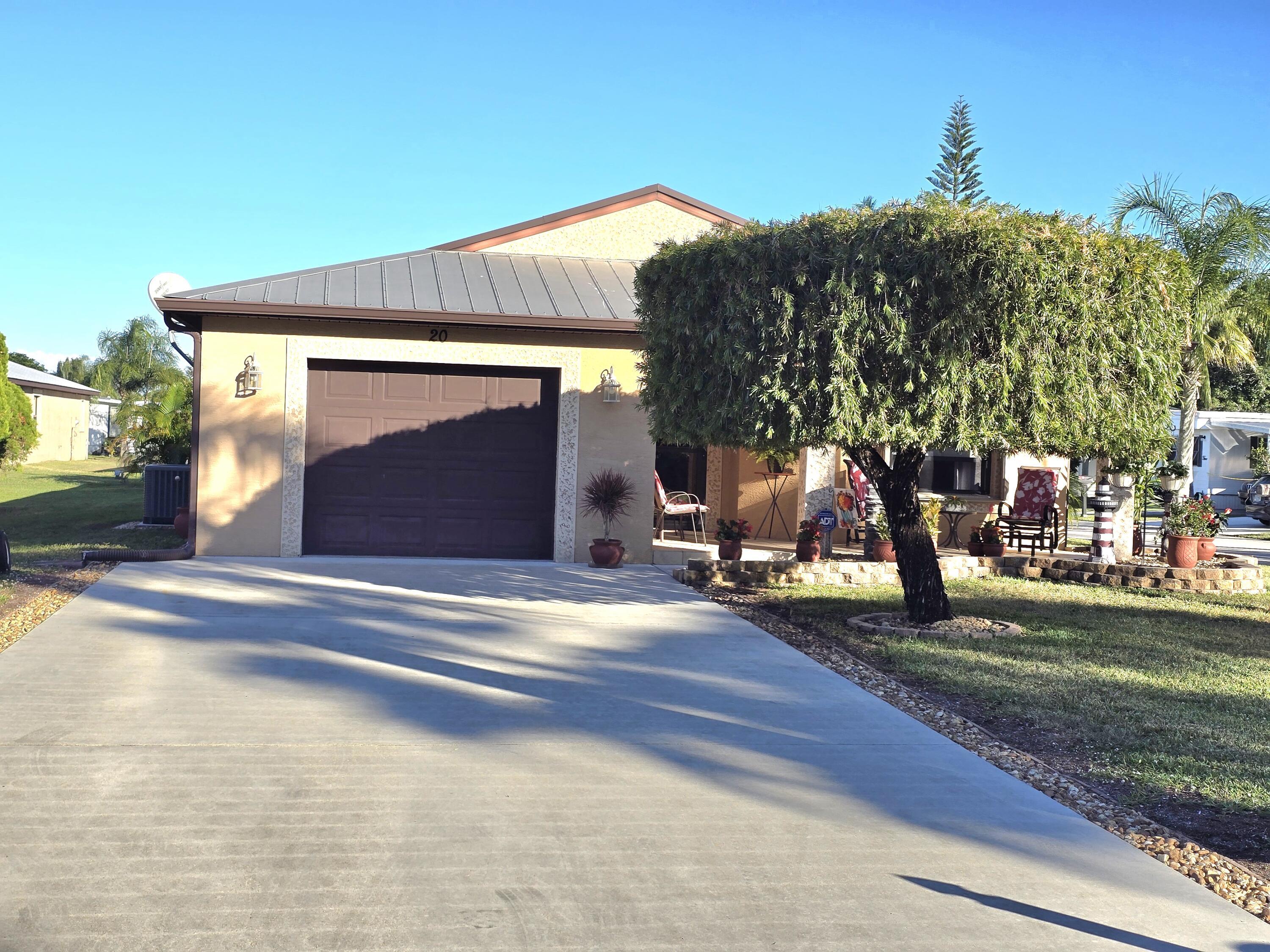 20 Silver Oak Drive, Port St. Lucie, FL 34952, Port St. Lucie