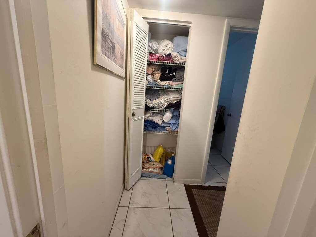 213 Pine Hov Circle D2, Greenacres, FL 33463, Greenacres - Photo 5