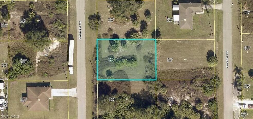 421 Pinehurst Avenue, Lehigh Acres, FL 33974, Lehigh Acres - Photo 2
