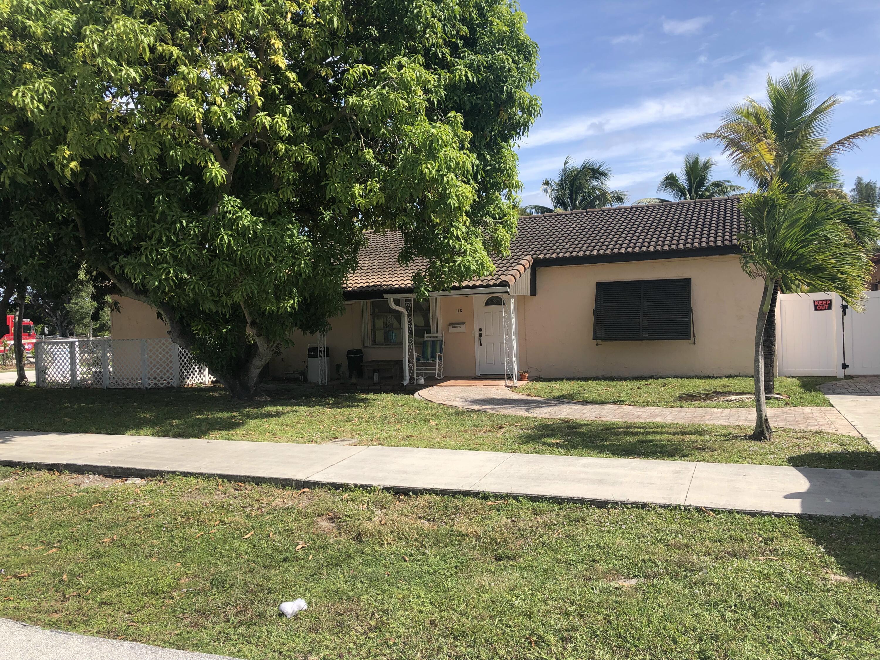 118 NW 4th Street, Boynton Beach, FL 33435, Boynton Beach