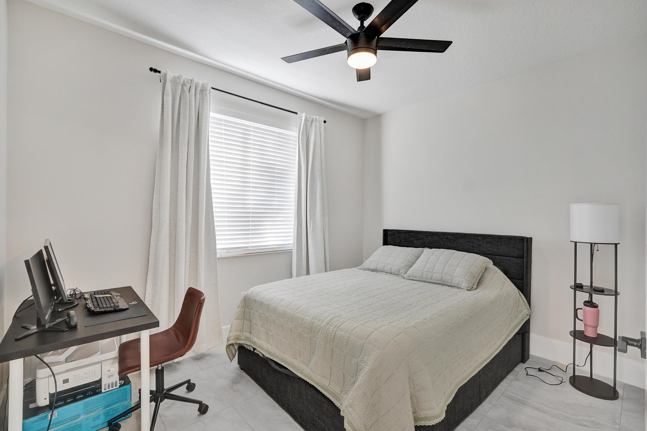 3600 NW 5th Terrace, Boca Raton, FL 33431, Boca Raton - Photo 3