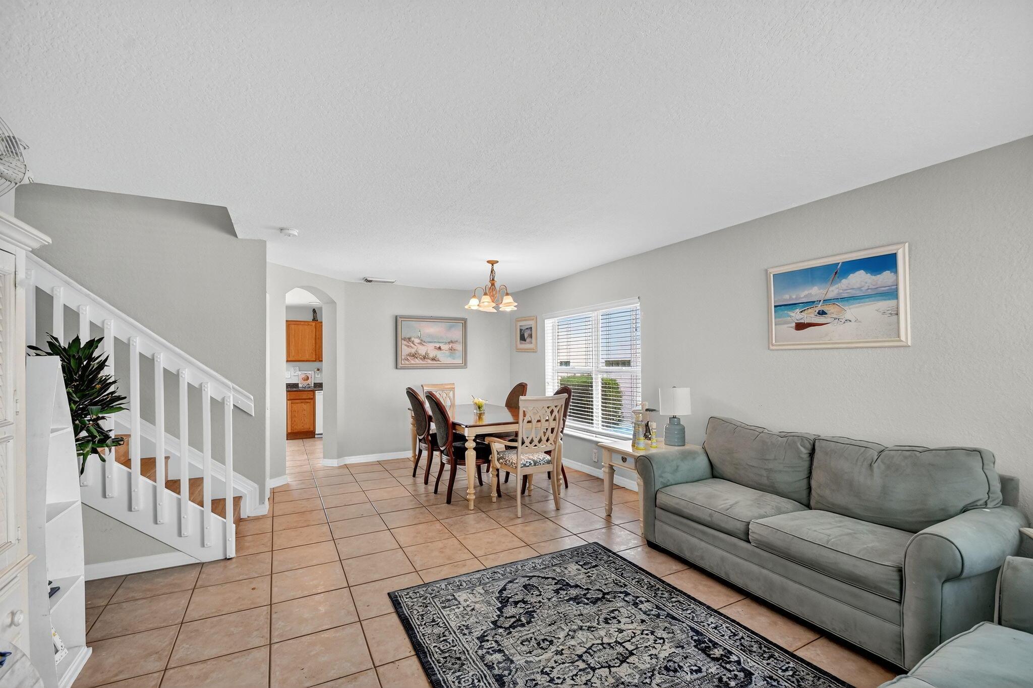6164 Willoughby Circle, Lake Worth, FL 33463, Lake Worth - Photo 2