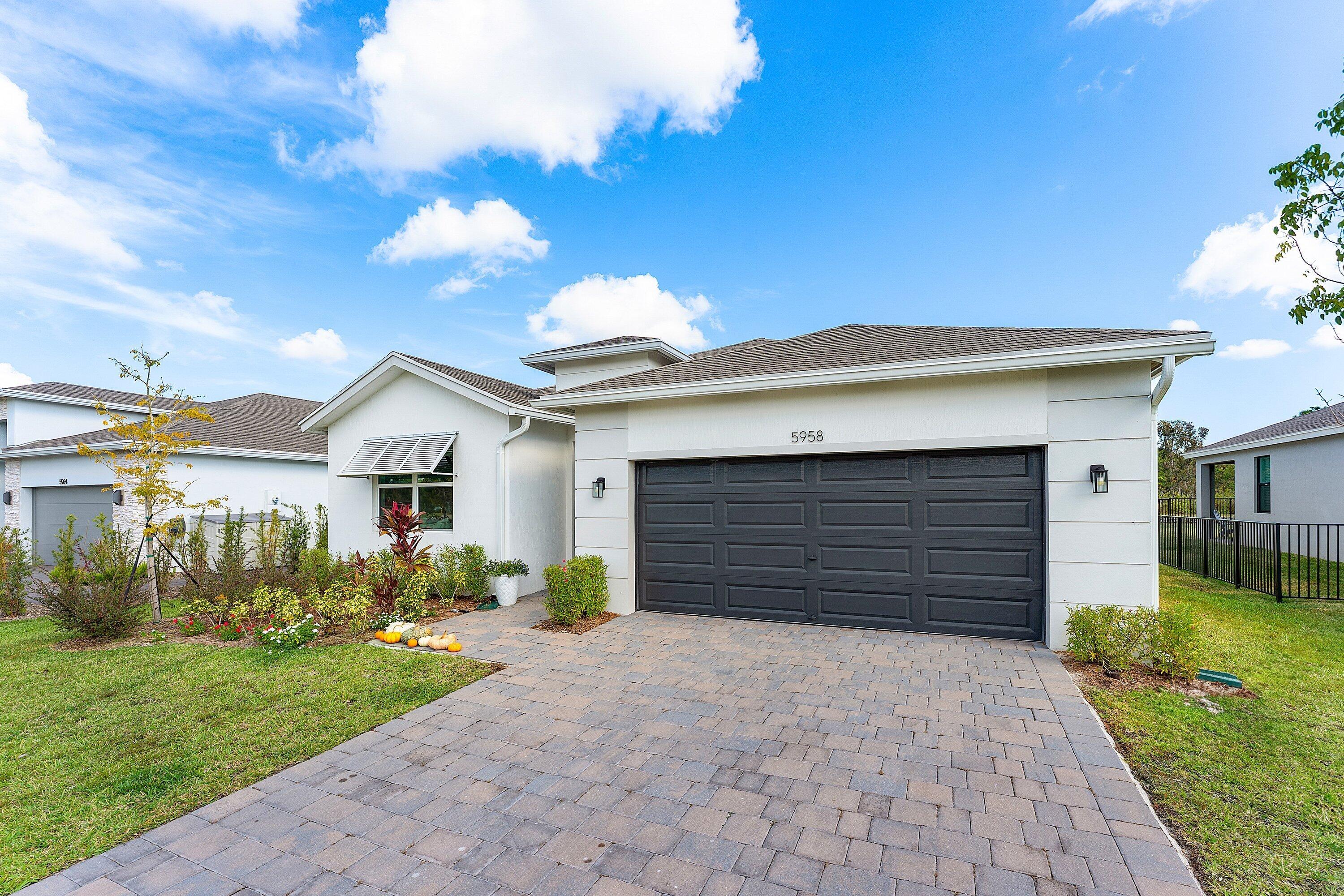 5958 SE Sky Blue Circle, Stuart, FL 34997, Stuart - Photo 3