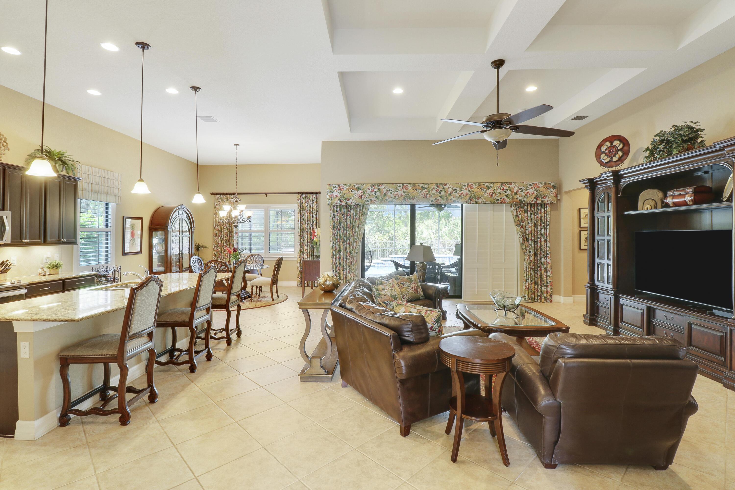 4885 SW Gossamer Circle, Palm City, FL 34990, Palm City - Photo 5