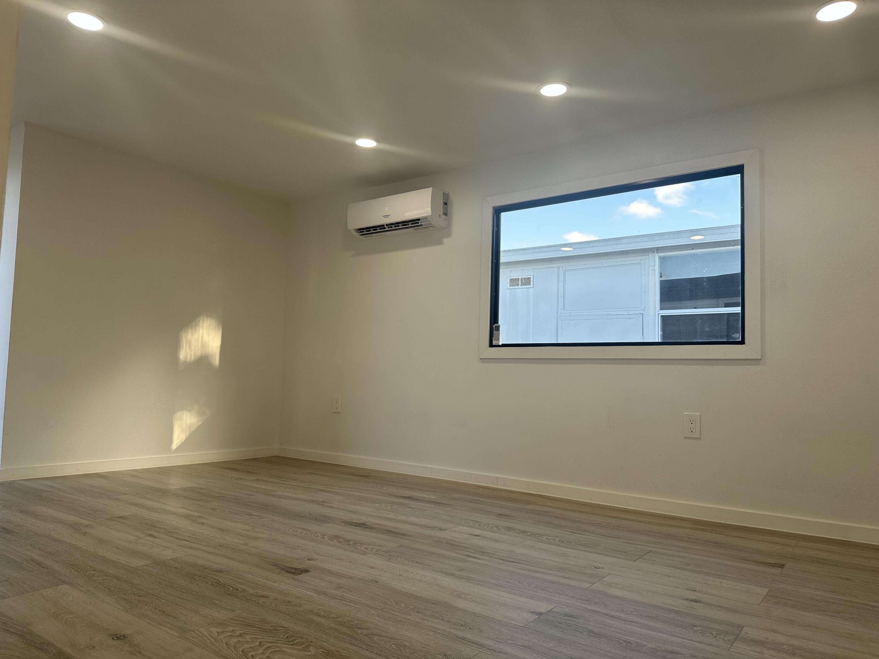 39 Palm Drive, Palm Springs, FL 33461, Palm Springs - Photo 2