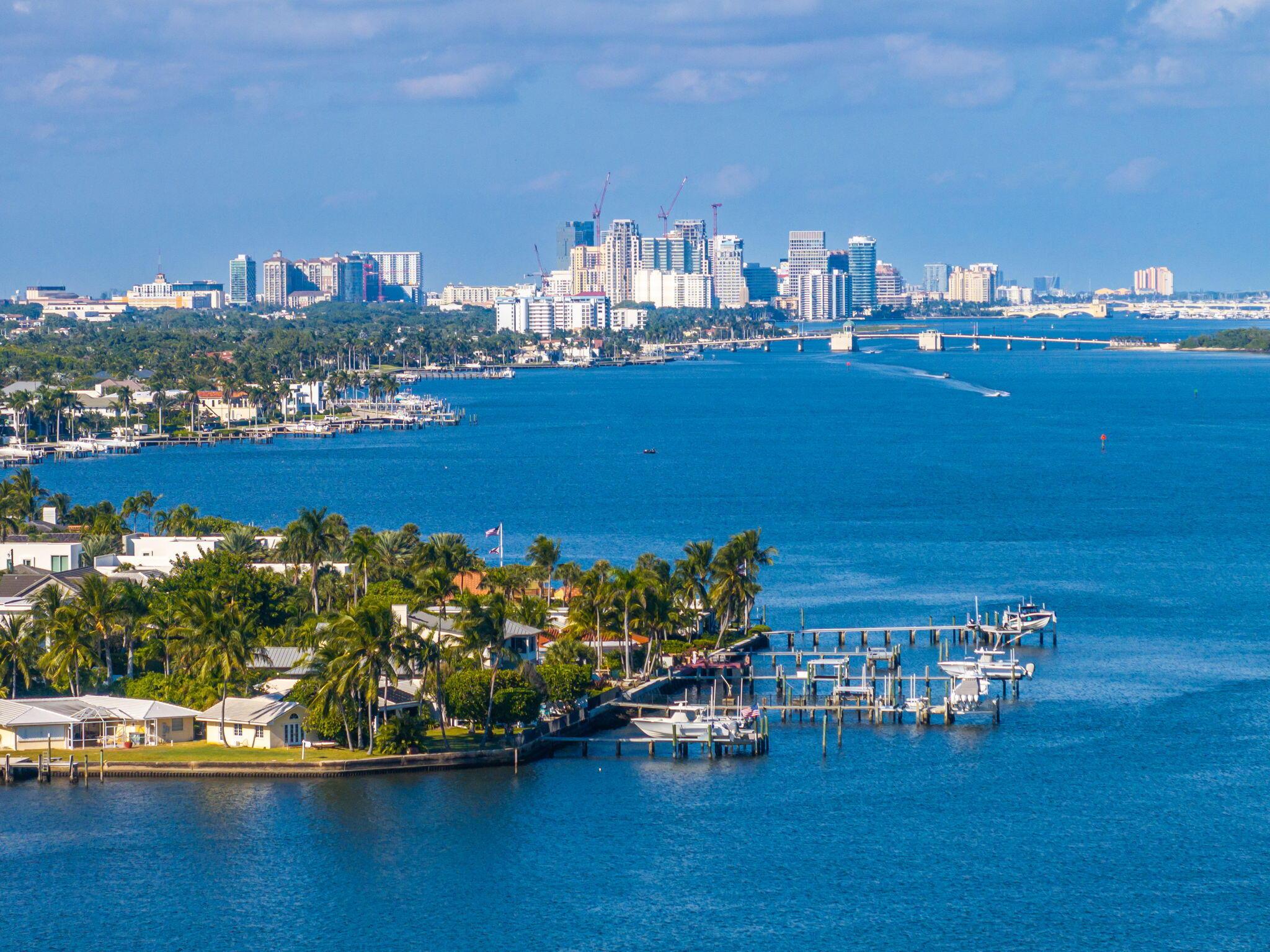 7932 Flagler Court, West Palm Beach, FL 33405, West Palm Beach - Photo 2