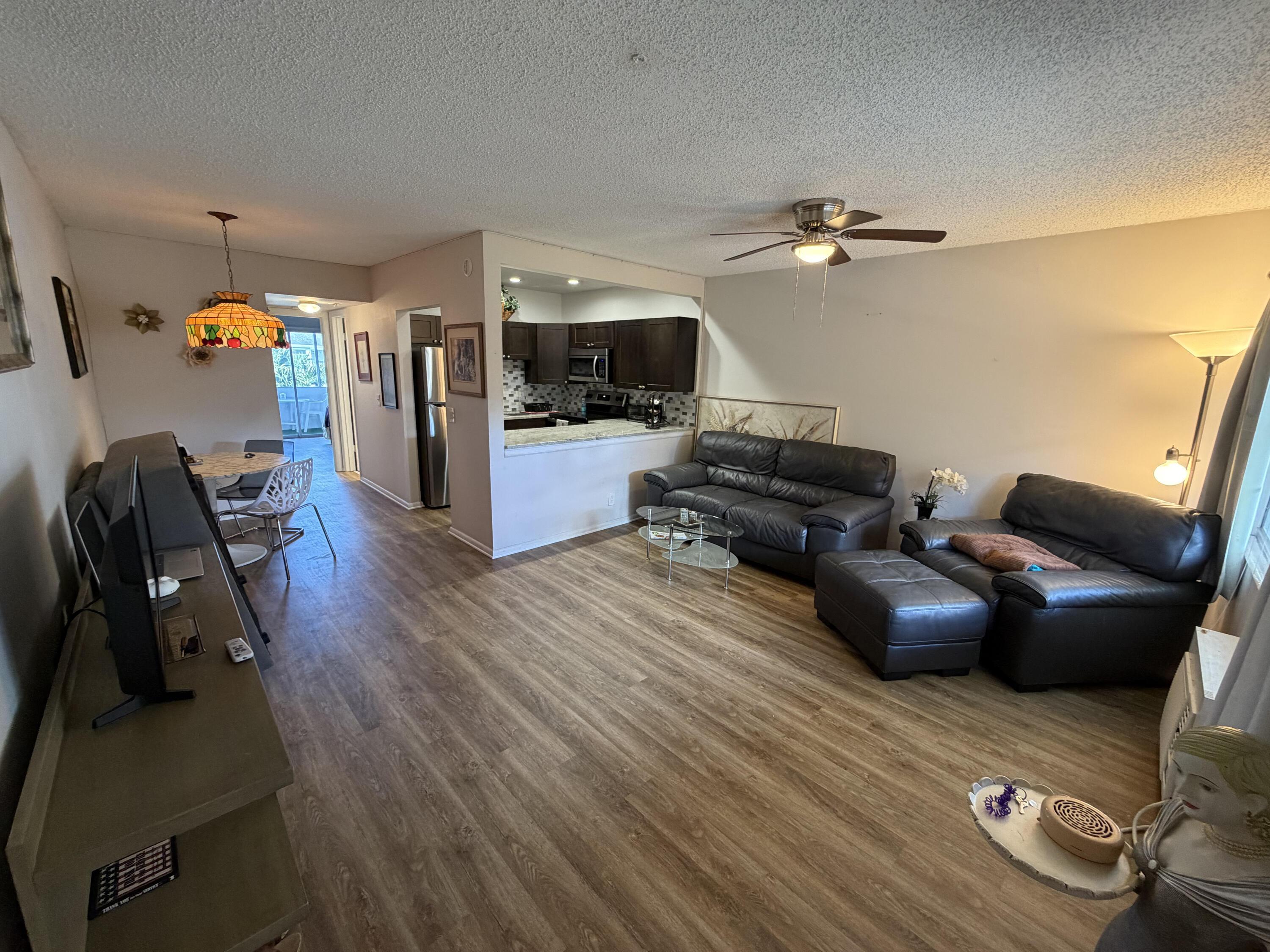 107 Prescott E, Deerfield Beach, FL 33442, Deerfield Beach - Photo 5