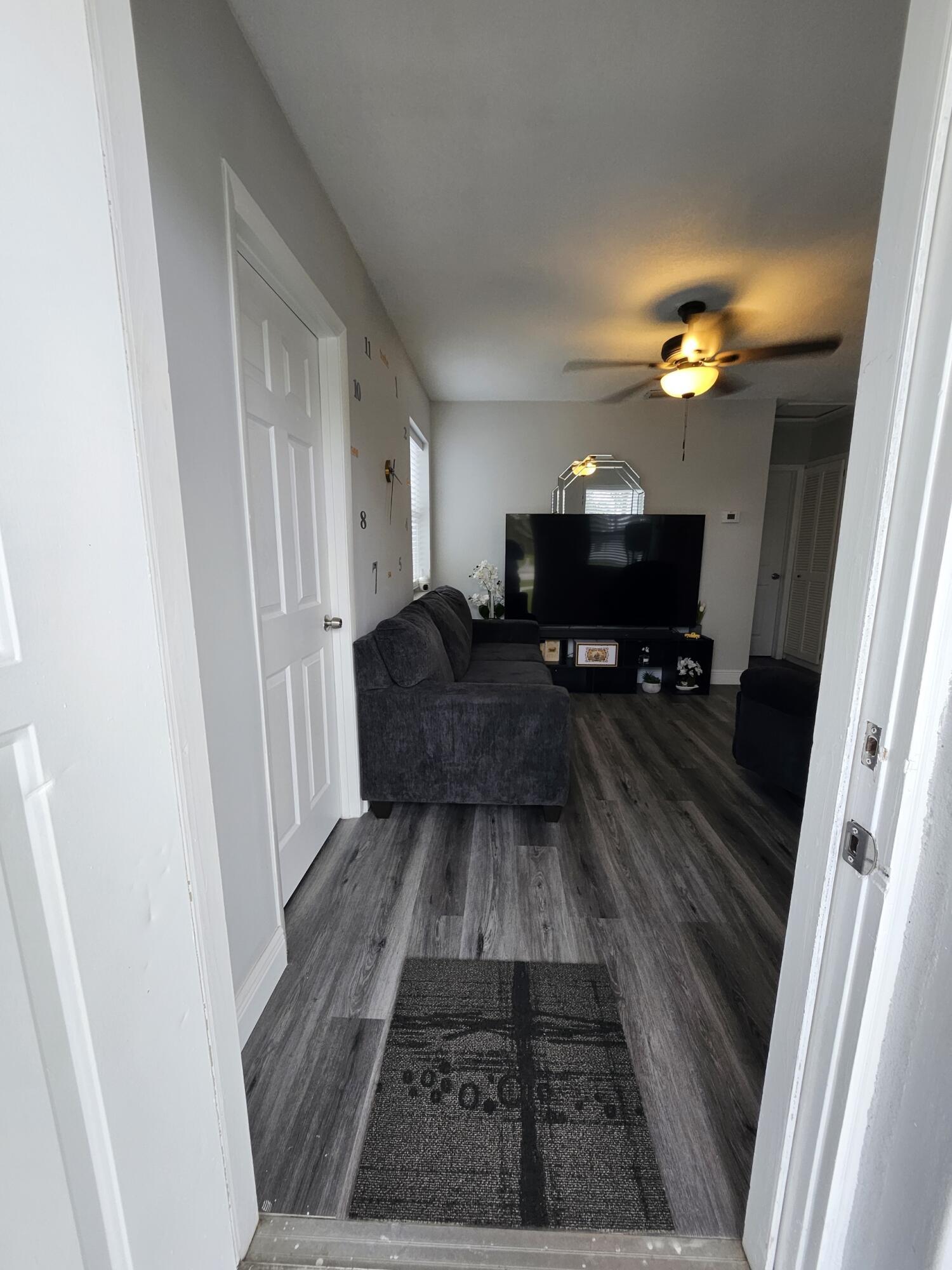 115 SE Celestia Court, Port St. Lucie, FL 34983, Port St. Lucie - Photo 4