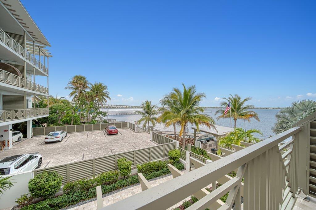 41 SW Seminole Street 205, Stuart, FL 34994, Stuart - Photo 3