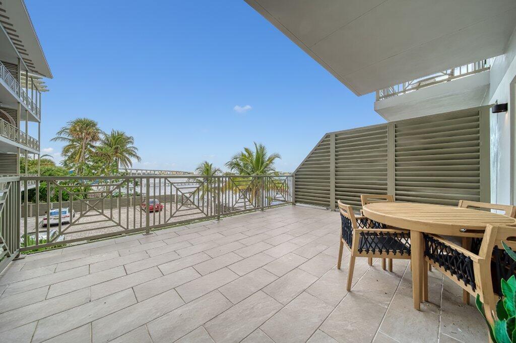 41 SW Seminole Street 205, Stuart, FL 34994, Stuart - Photo 5