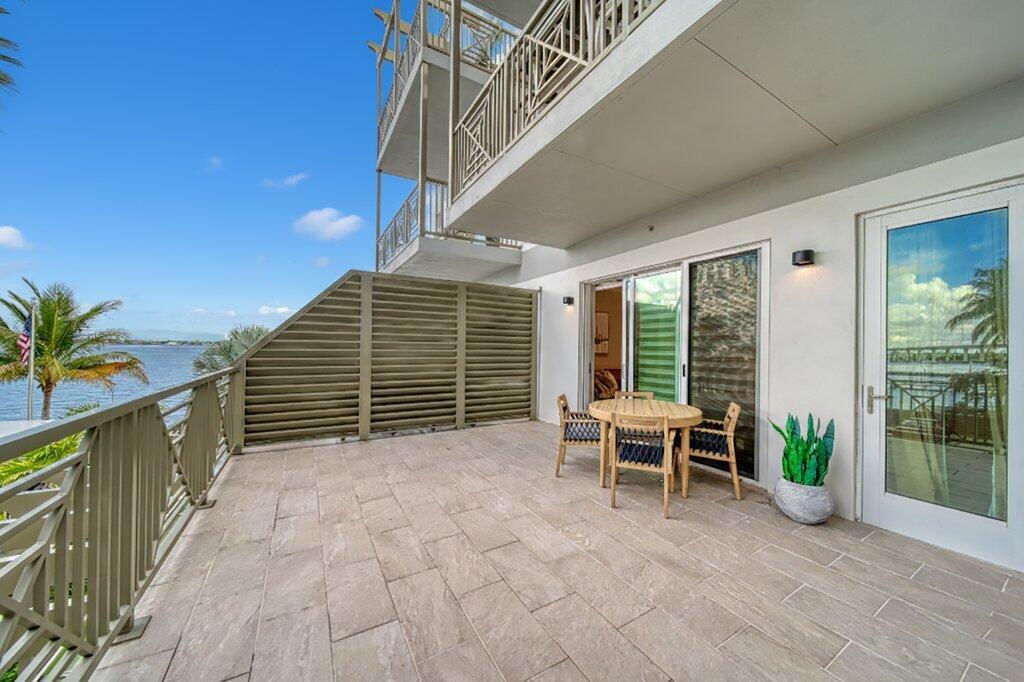 41 SW Seminole Street 205, Stuart, FL 34994, Stuart - Photo 4