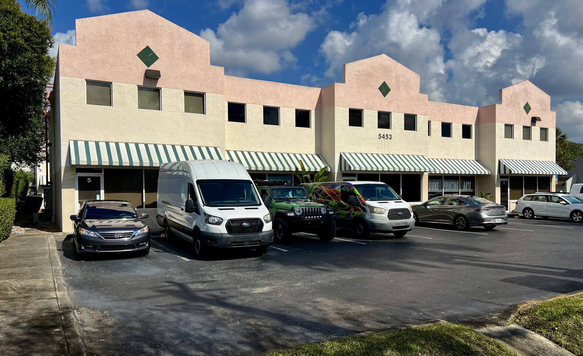 5453 NW 24 Street 5, Margate, FL 33063, Margate