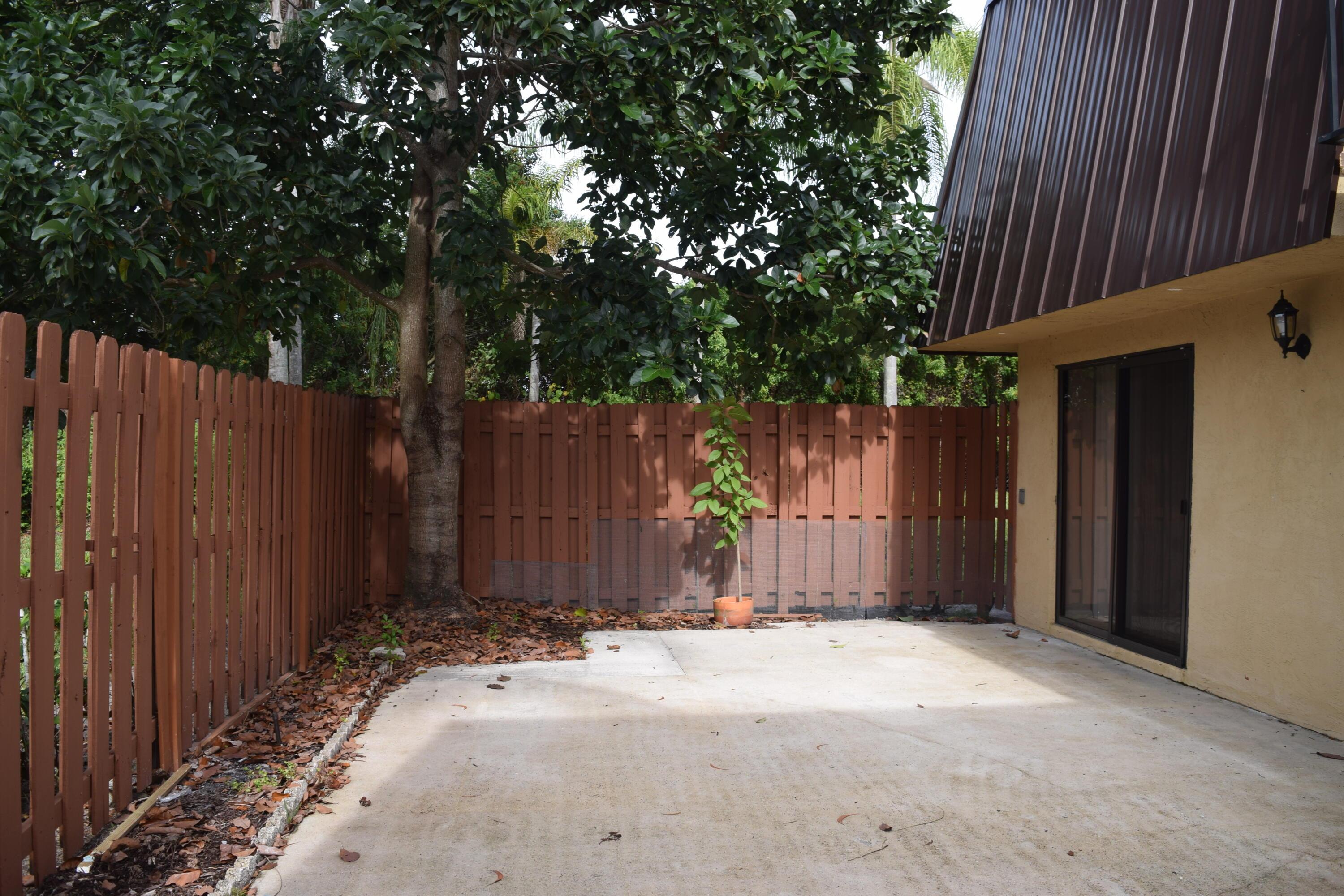 5945 SE Windsong Lane 907, Stuart, FL 34997, Stuart - Photo 4