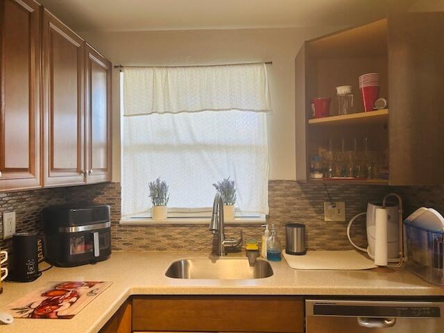 8000 Sunrise Lakes Drive N 209, Sunrise, FL 33322, Sunrise - Photo 4