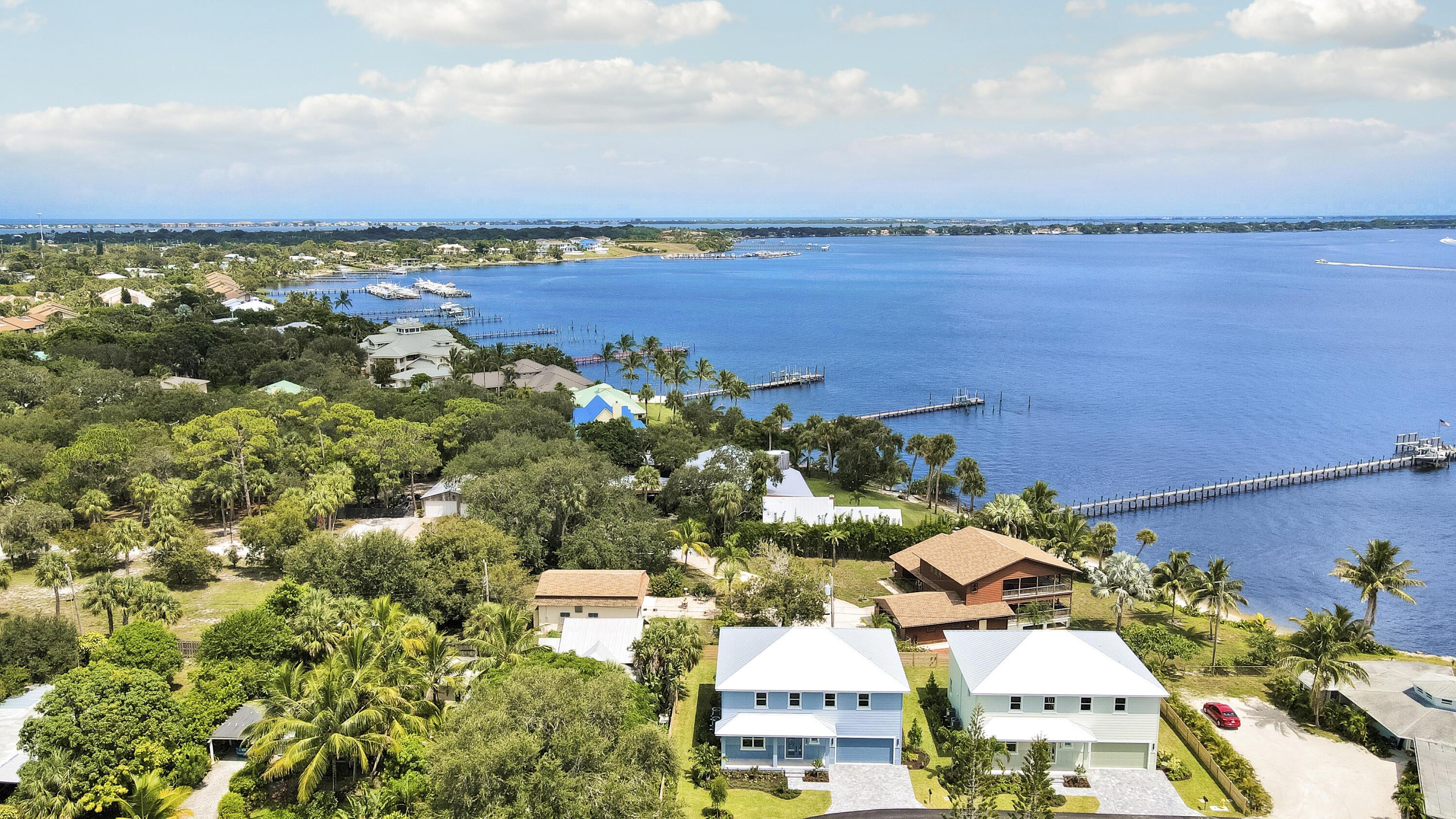 1023 NE Orange Avenue, Jensen Beach, FL 34957, Jensen Beach - Photo 3
