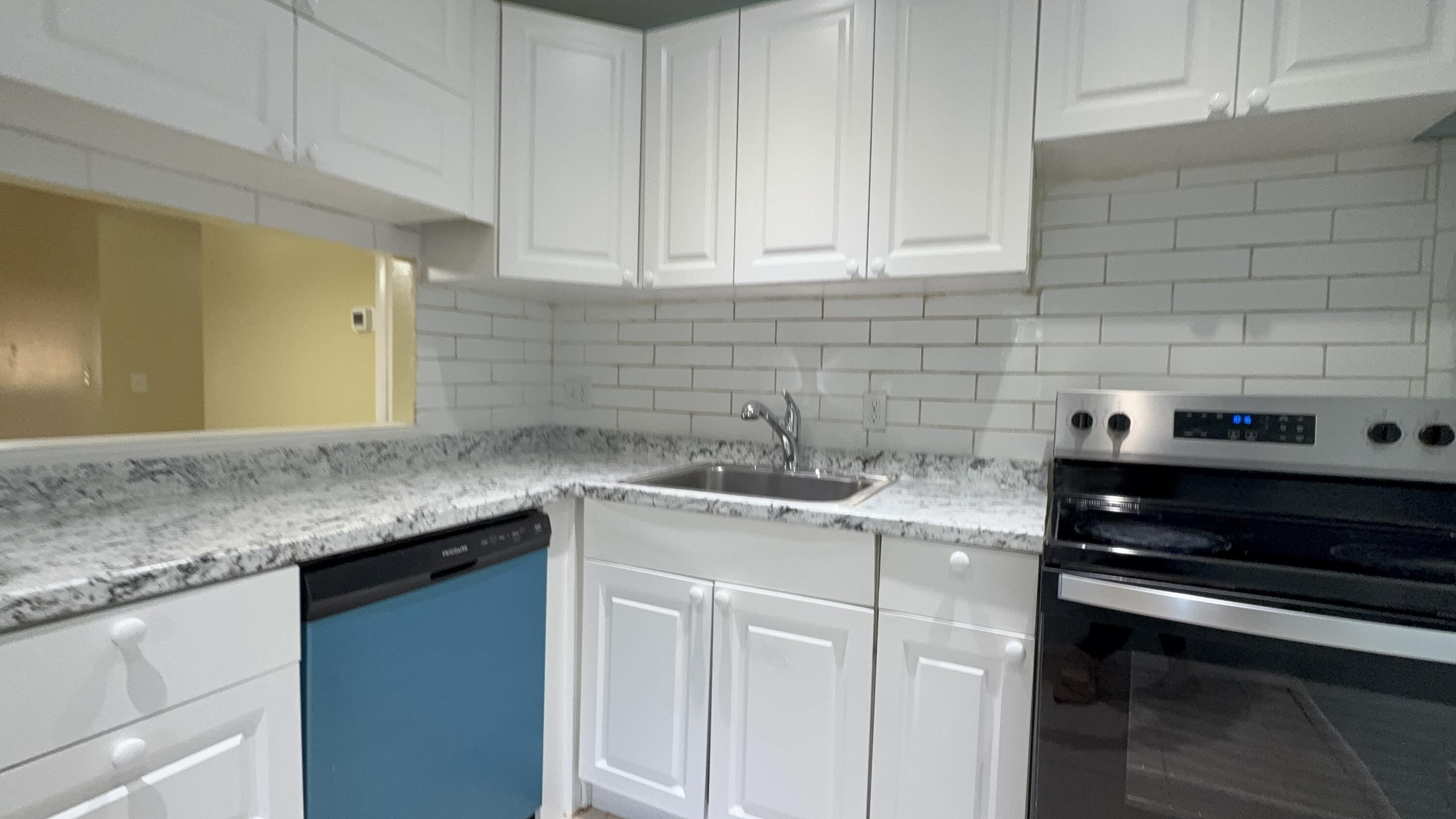 12009 Poinciana Boulevard 202, Royal Palm Beach, FL 33411, Royal Palm Beach