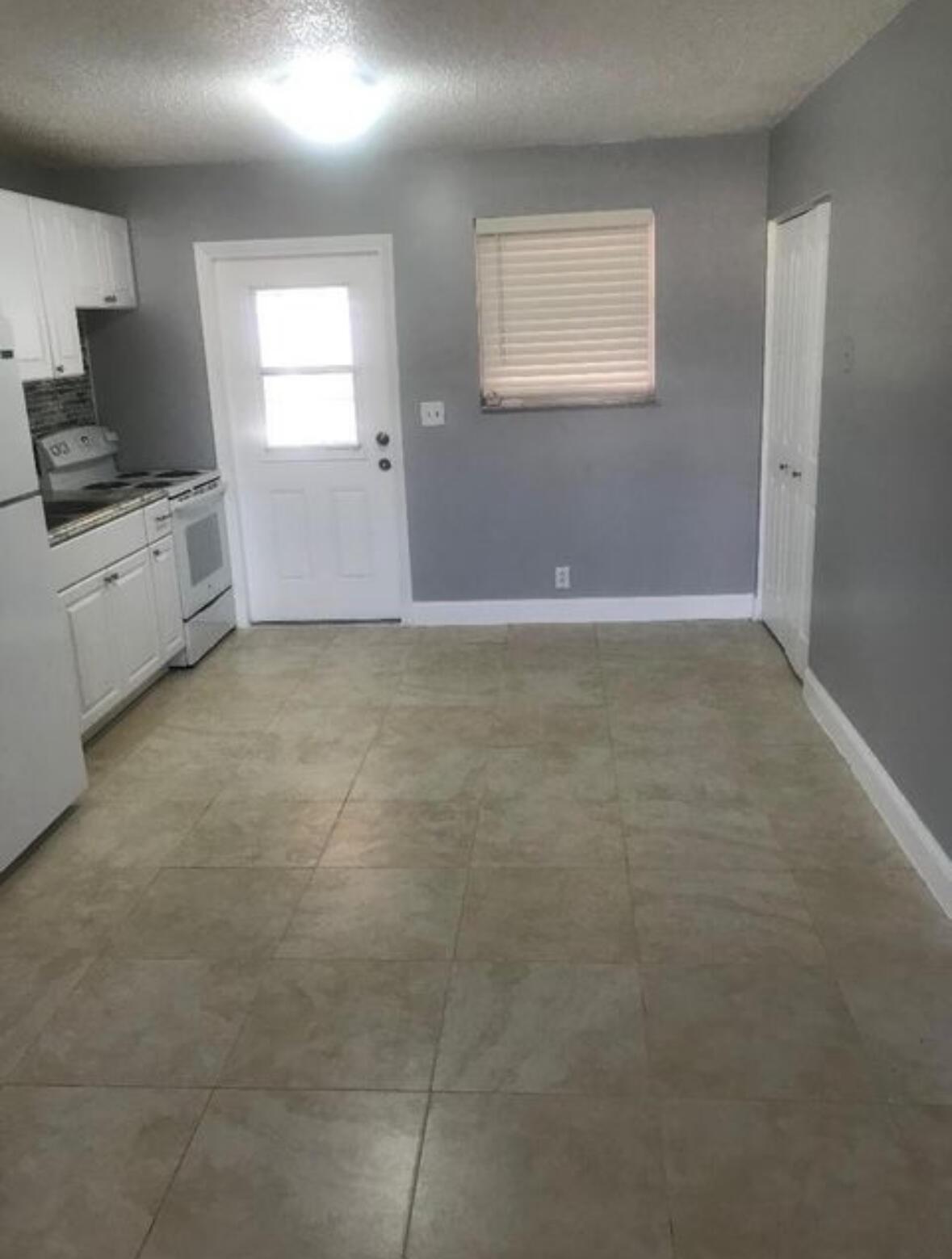 3556 William Street, West Palm Beach, FL 33403, West Palm Beach - Photo 3