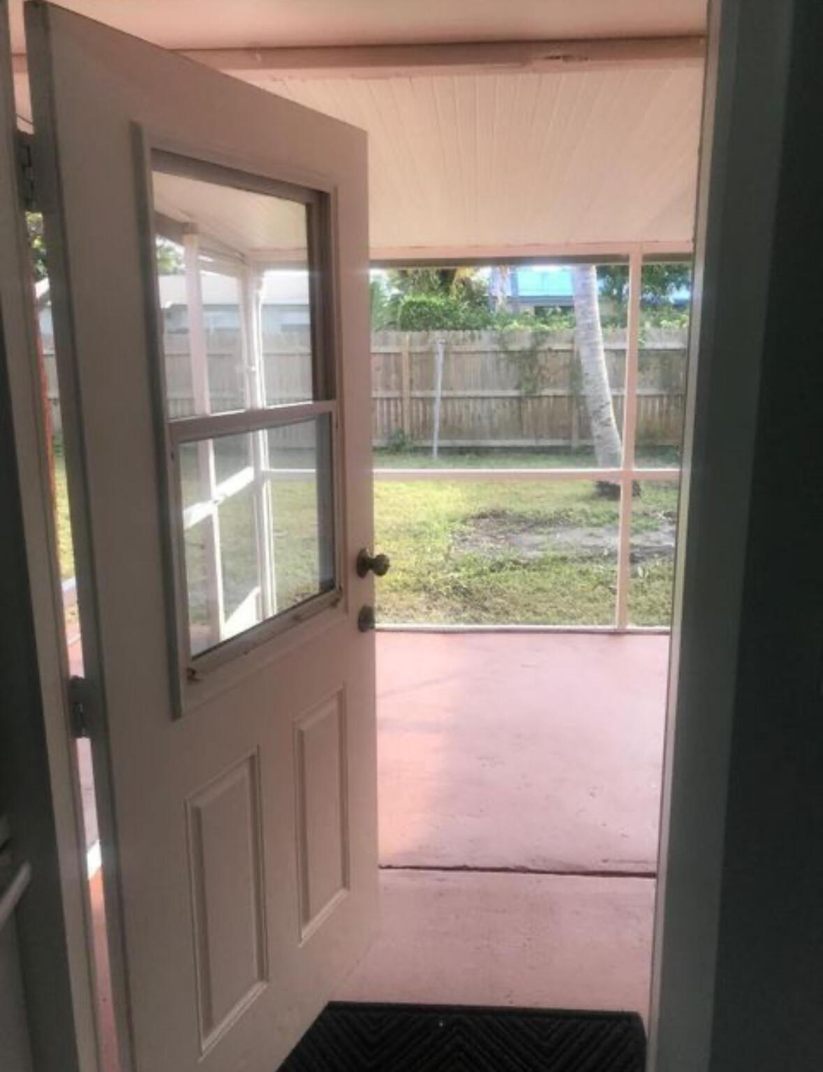 3556 William Street, West Palm Beach, FL 33403, West Palm Beach - Photo 4