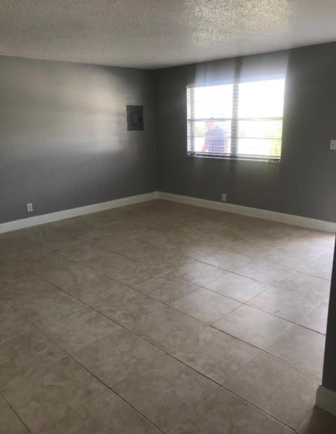 3556 William Street, West Palm Beach, FL 33403, West Palm Beach - Photo 5