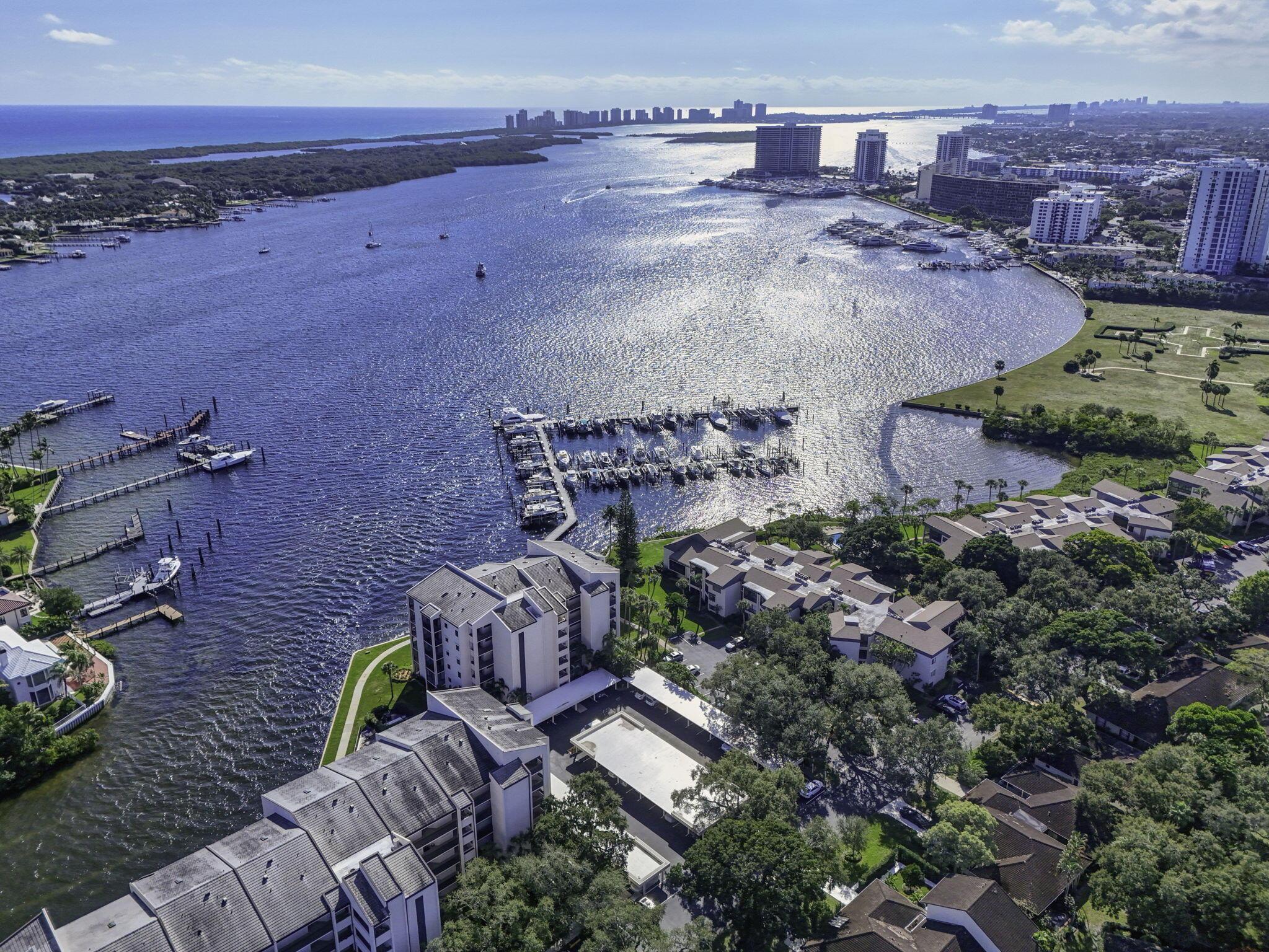 11390 Twelve Oaks Way 420, North Palm Beach, FL 33408, North Palm Beach - Photo 3