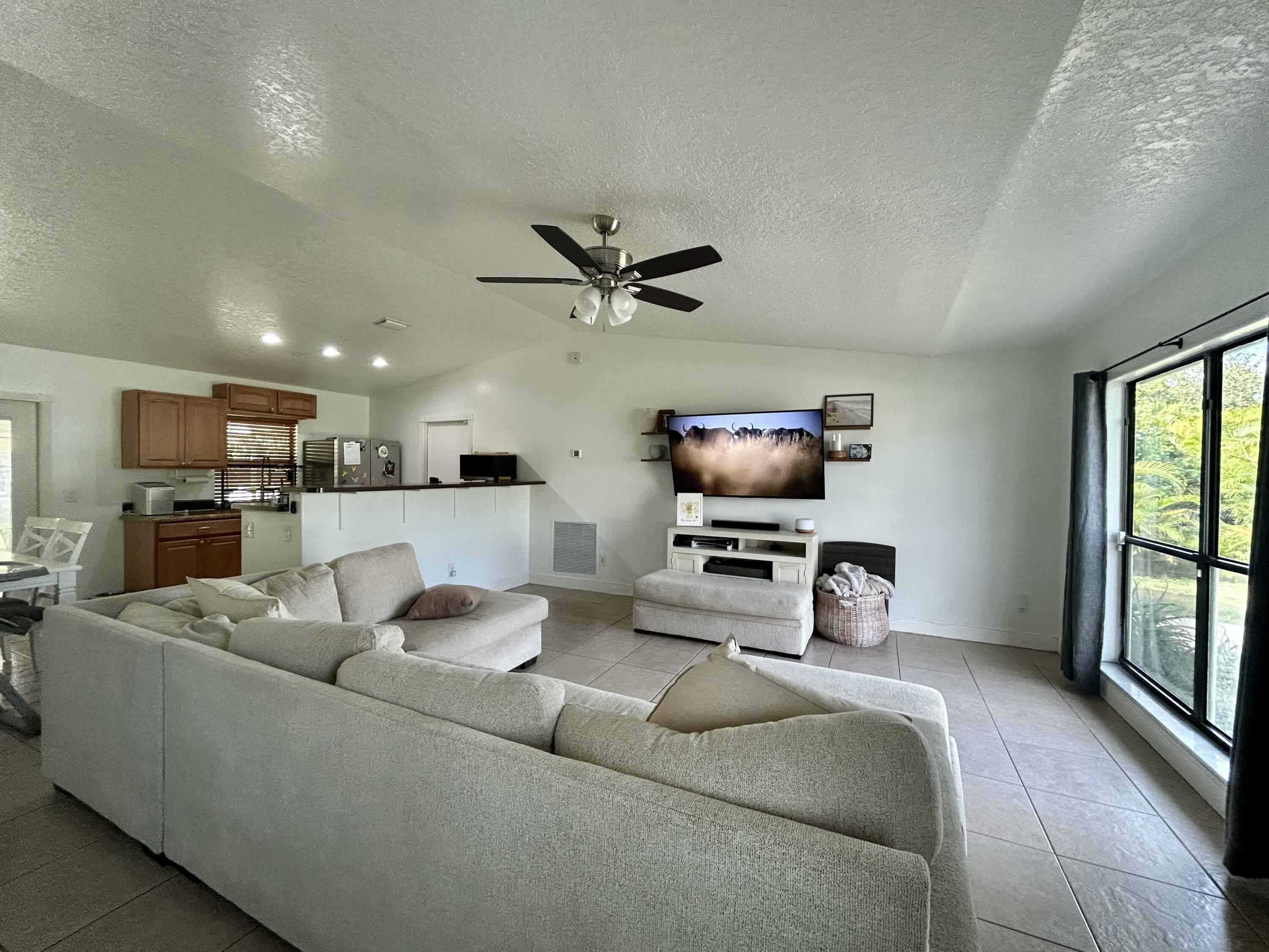 452 SW David Terrace, Port St. Lucie, FL 34953, Port St. Lucie - Photo 2